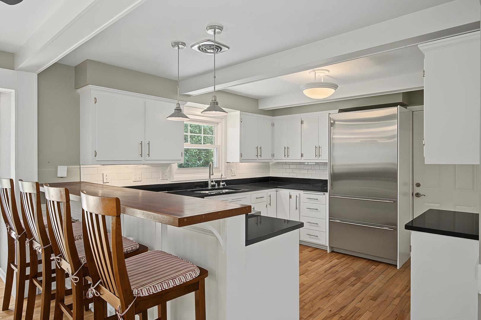 101 Carillon Drive, Madison, WI 53705