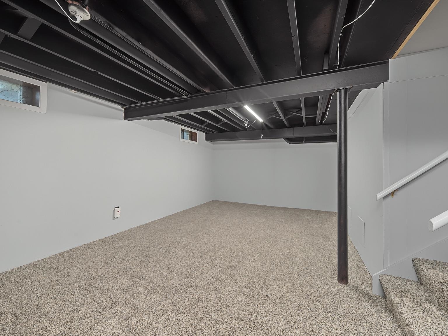 101 Carillon Drive, Madison, WI 53705
