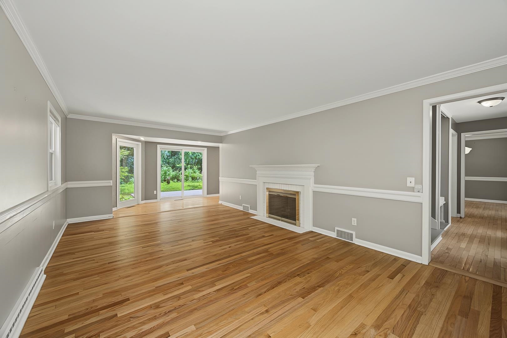 101 Carillon Drive, Madison, WI 53705
