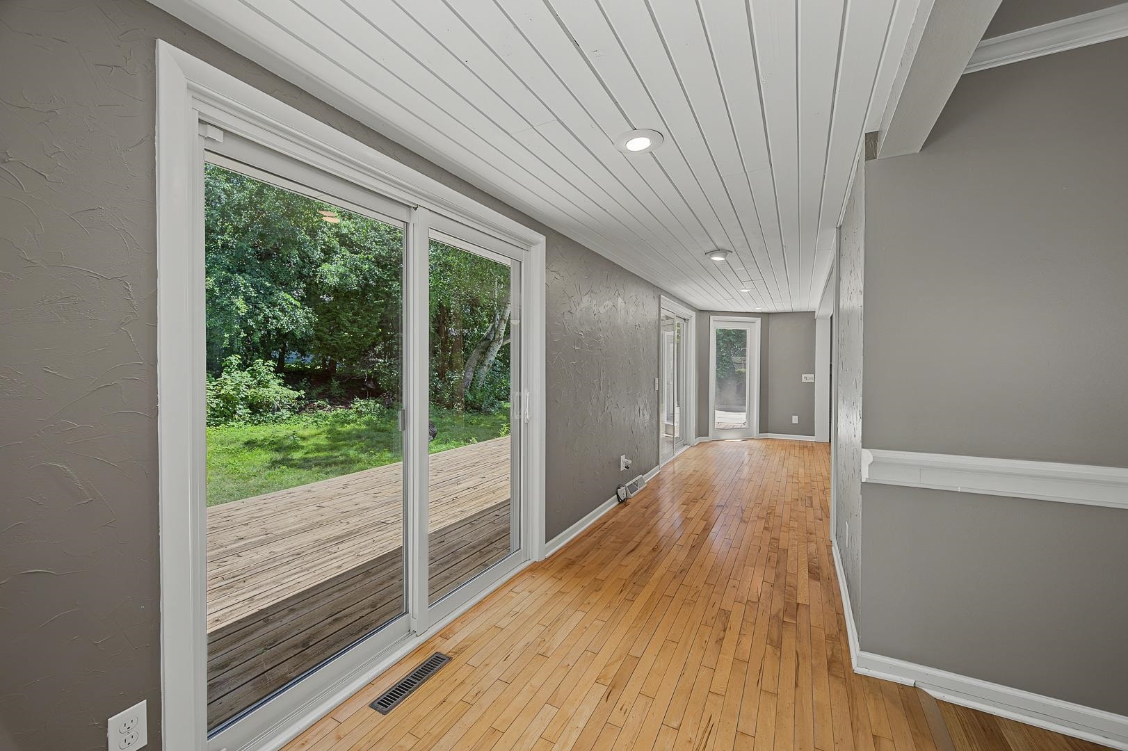 101 Carillon Drive, Madison, WI 53705