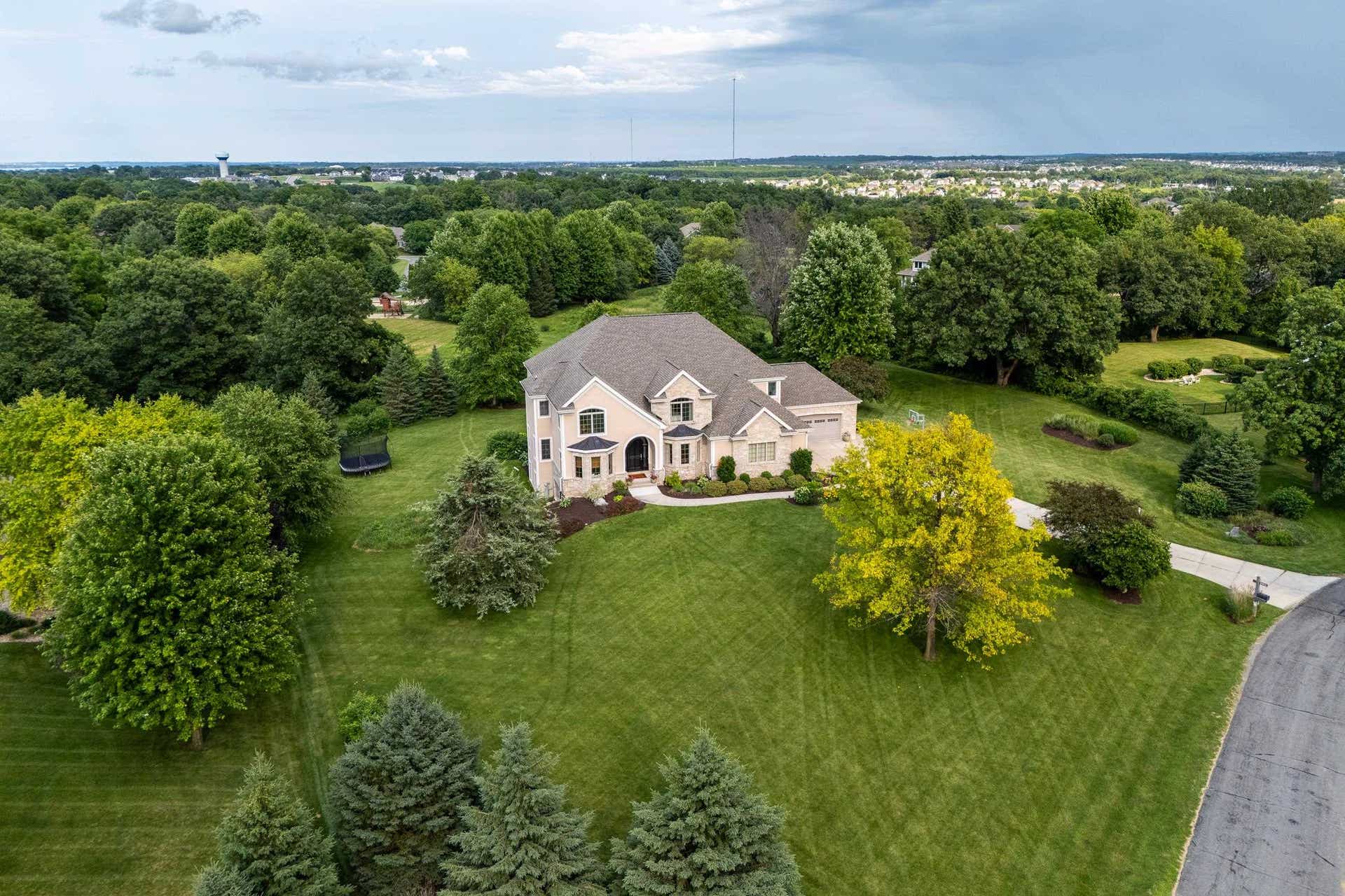 3952 Caribou Road, Middleton, WI 53593
