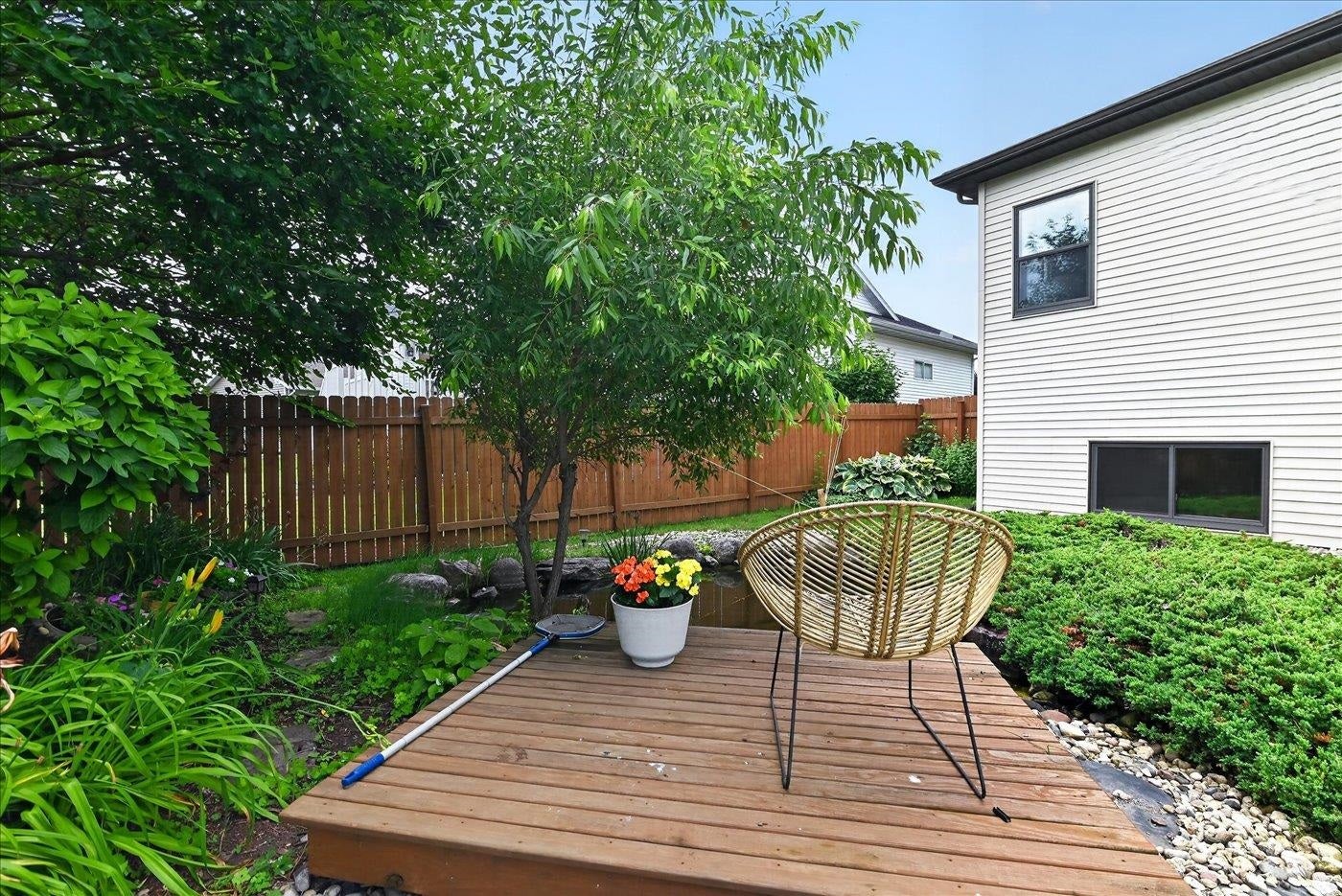 1730 Stonehaven Drive, Sun Prairie, WI 53590