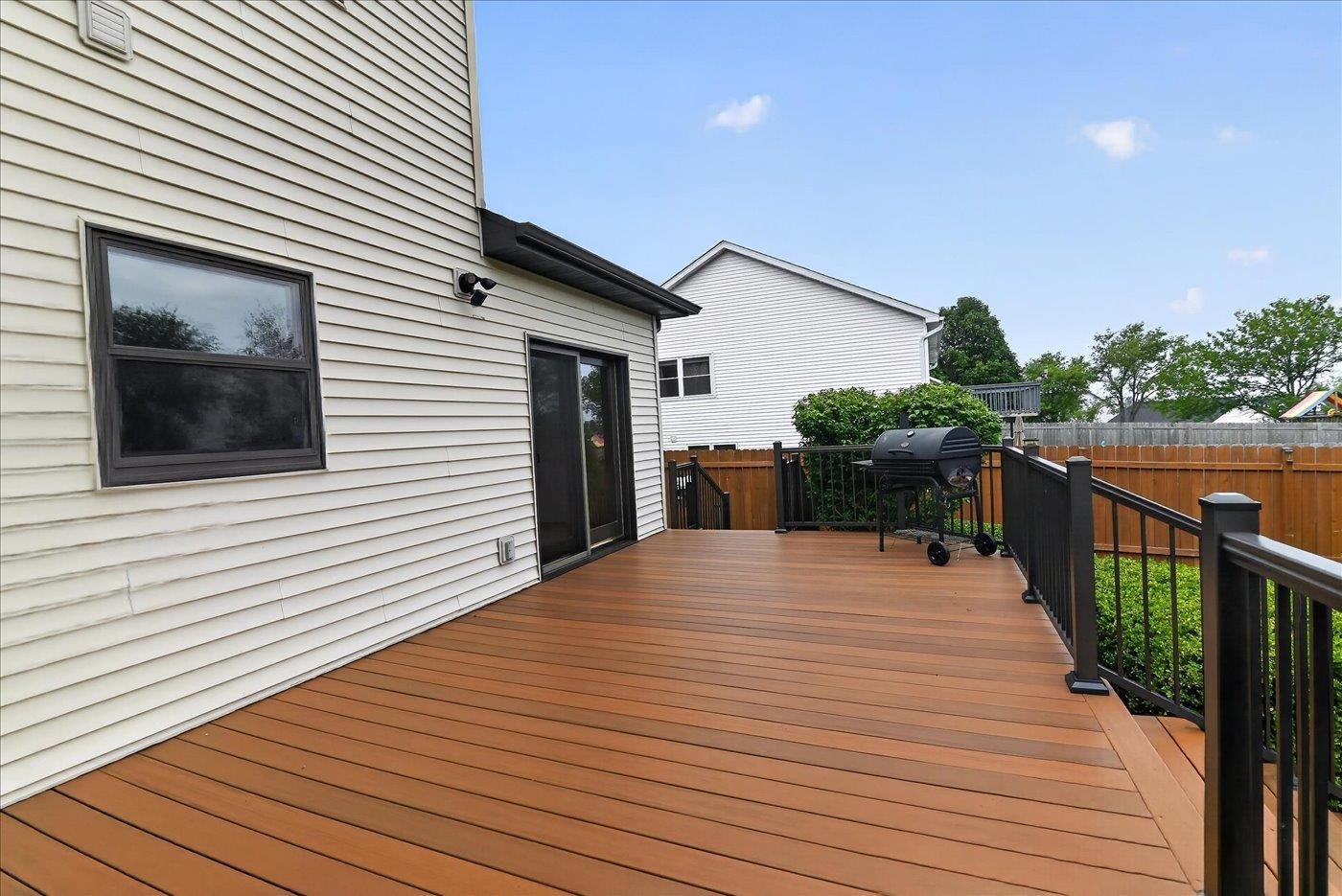 1730 Stonehaven Drive, Sun Prairie, WI 53590