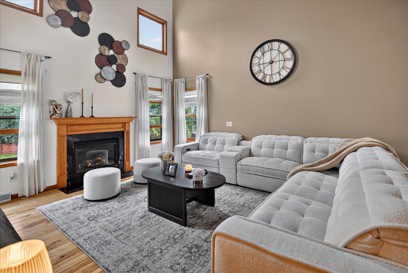 1730 Stonehaven Drive, Sun Prairie, WI 53590