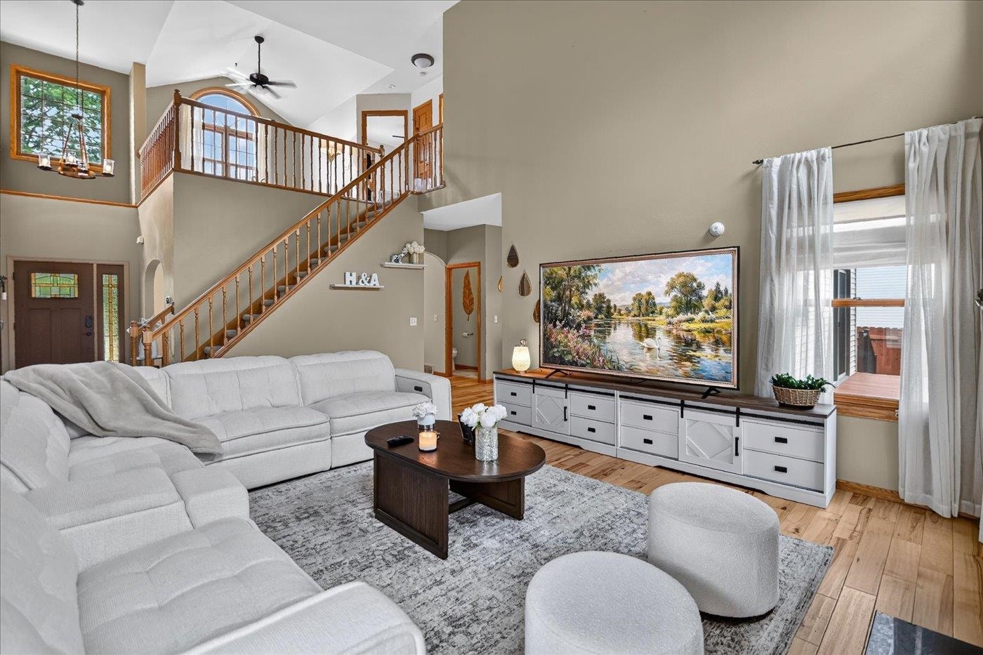 1730 Stonehaven Drive, Sun Prairie, WI 53590