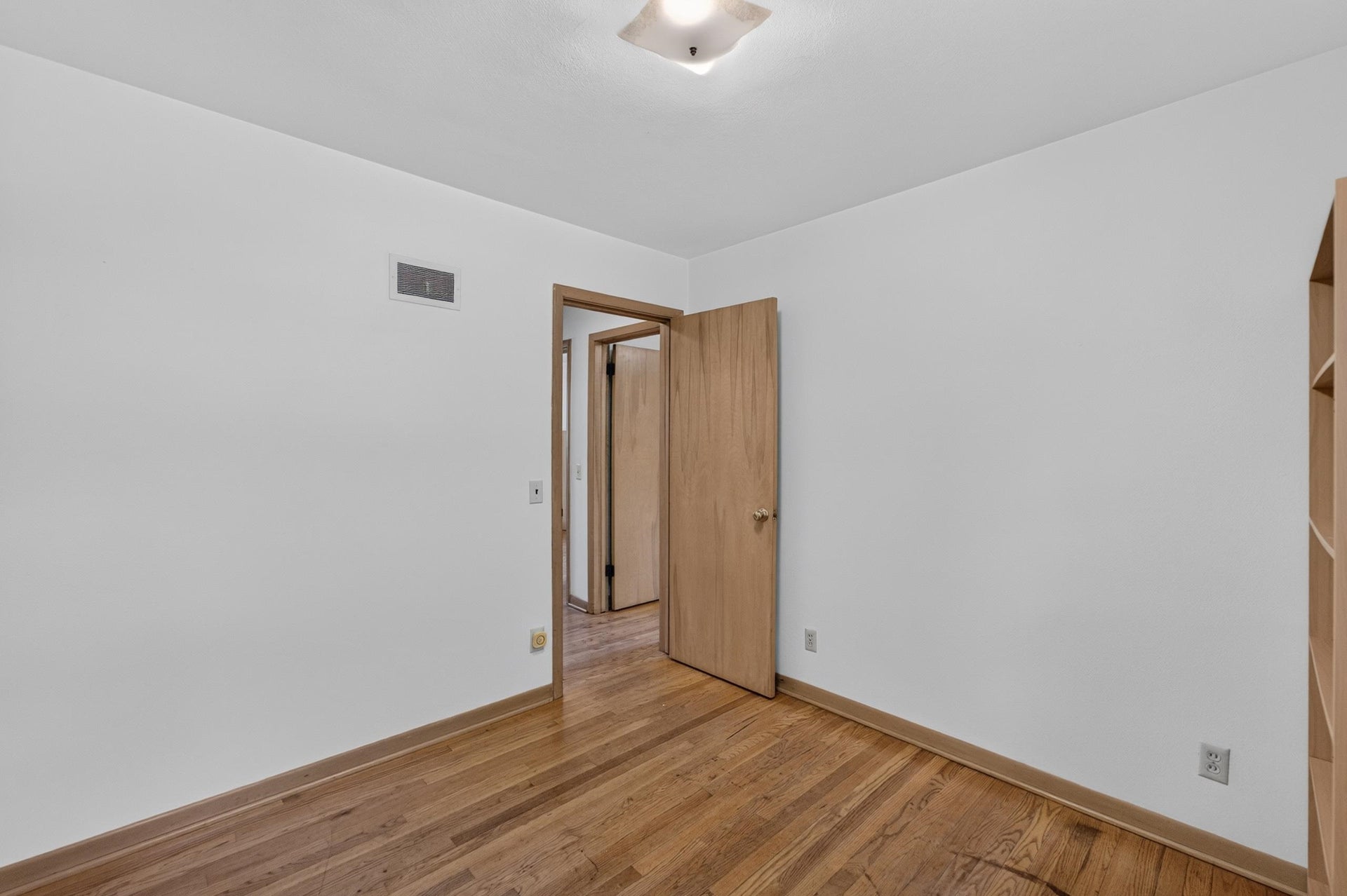 5509 Raymond Road, Madison, WI 53711