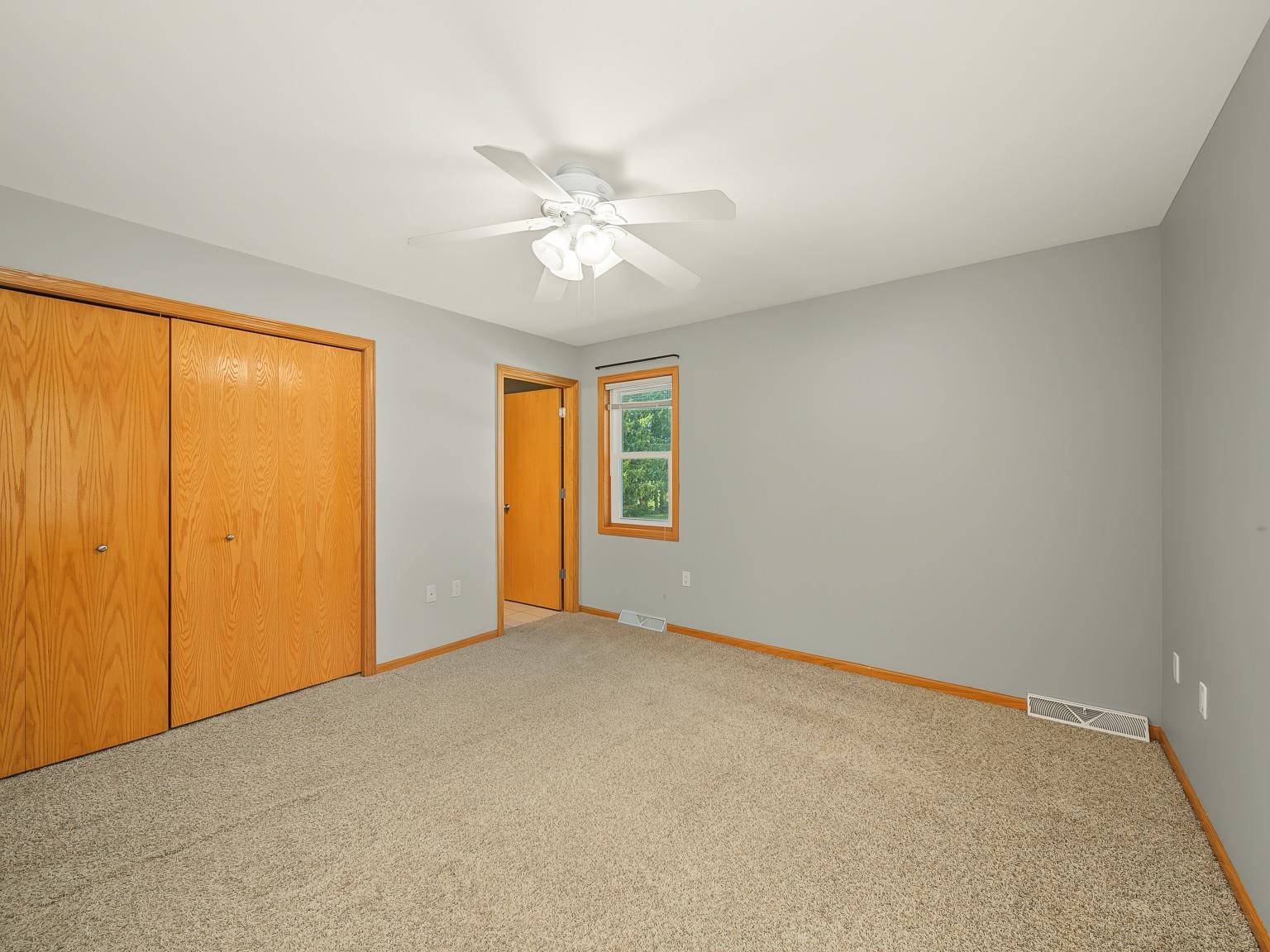 6738 Henry Road, Montrose, WI 53508