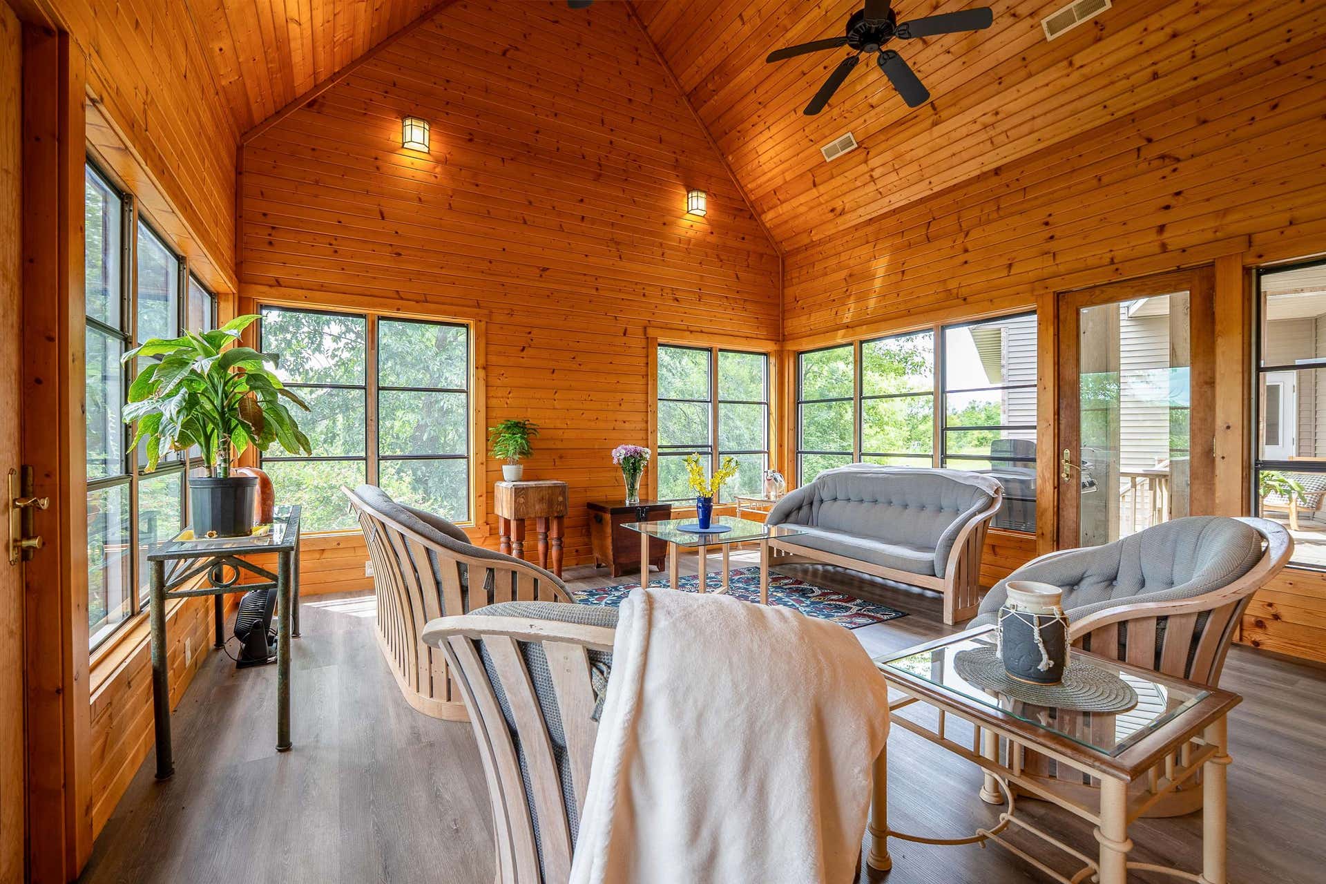 4526 County Road Q, Highland, WI 53533-8530