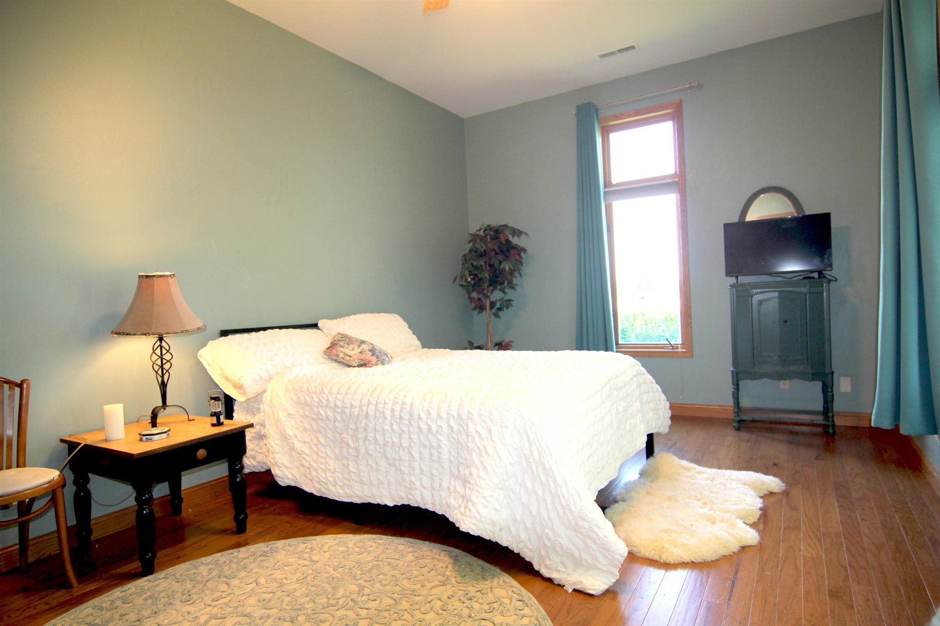 4526 County Road Q, Highland, WI 53533-8530