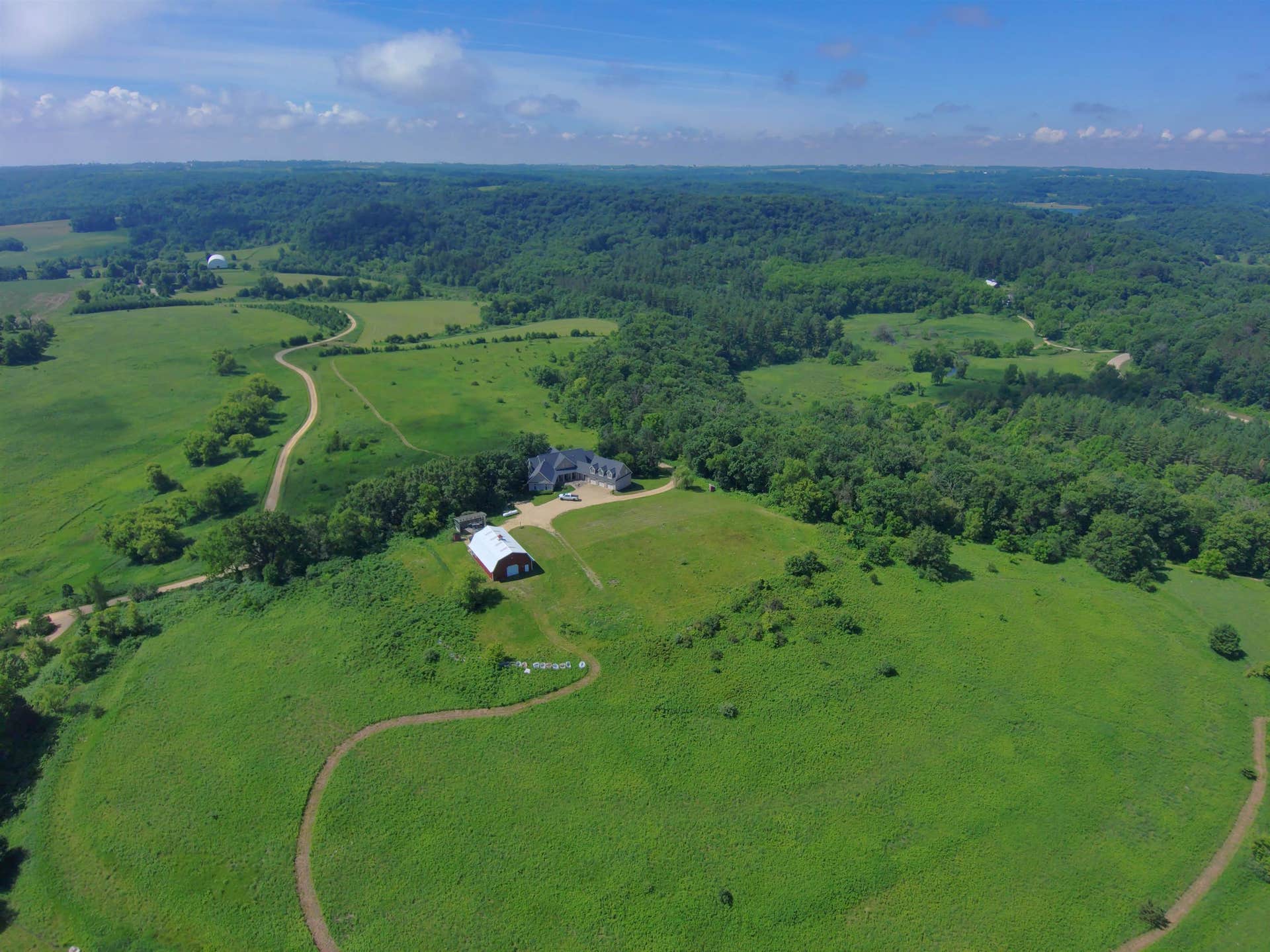 4526 County Road Q, Highland, WI 53533-8530