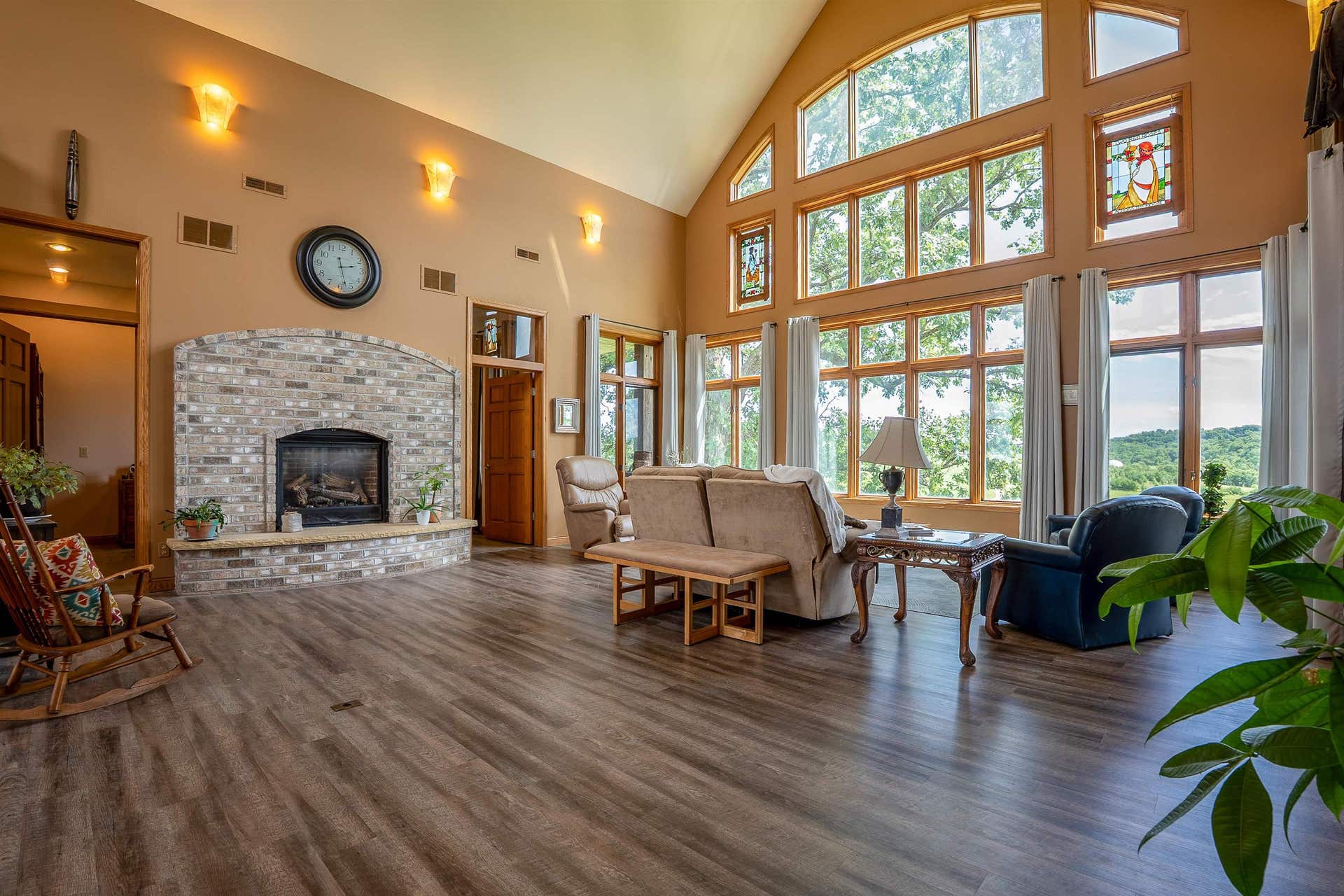 4526 County Road Q, Highland, WI 53533-8530