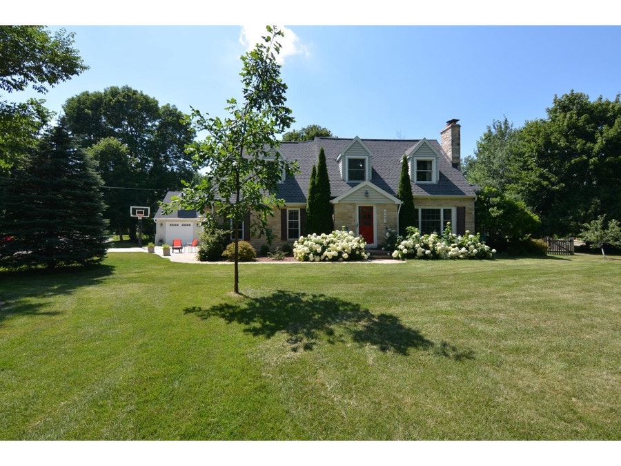 Property photo for 5601 Lake Mendota Drive, Madison, WI