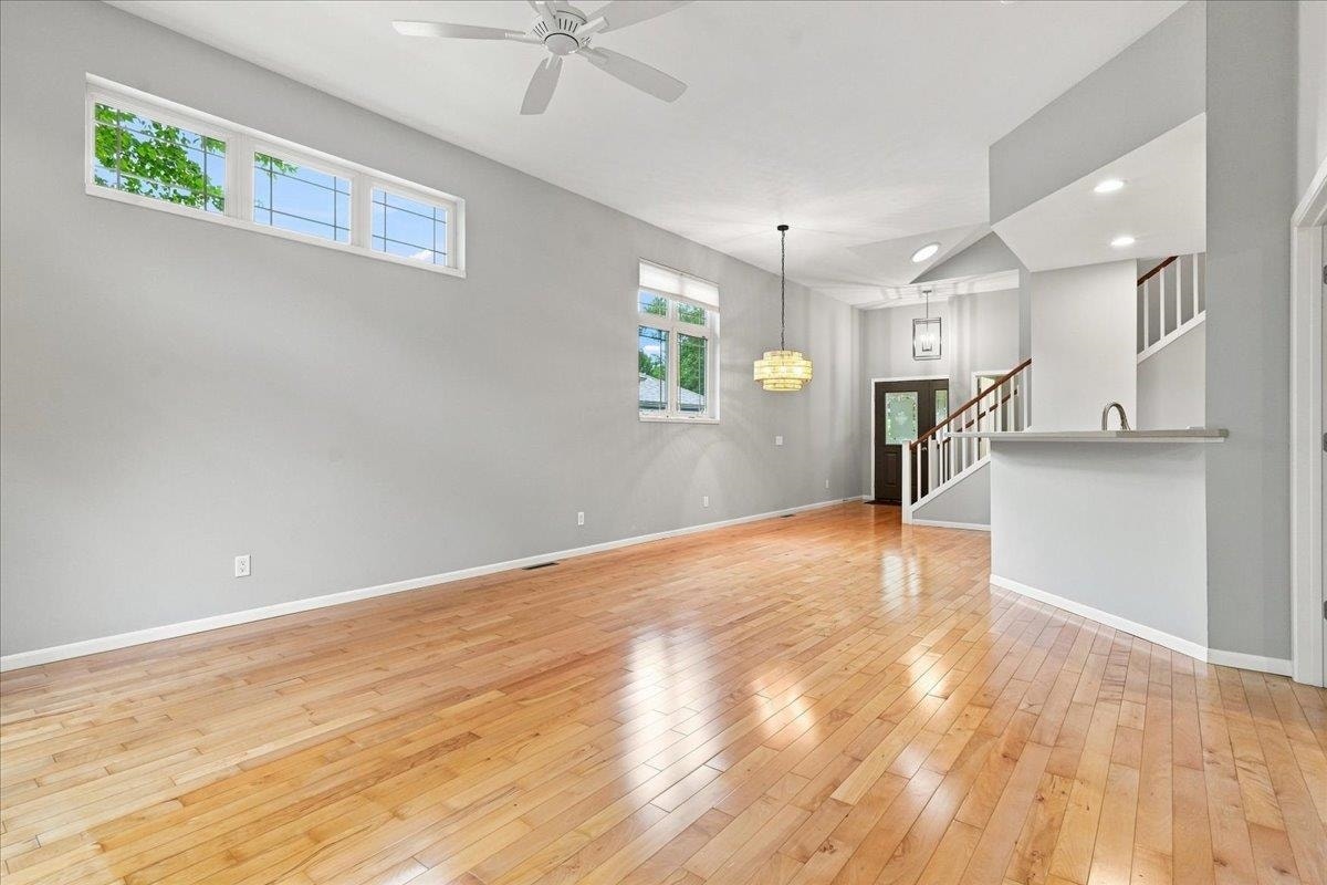 27 Windswept Way, Fitchburg, WI 53719