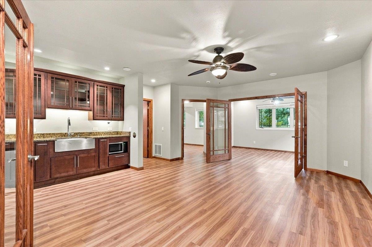 27 Windswept Way, Fitchburg, WI 53719