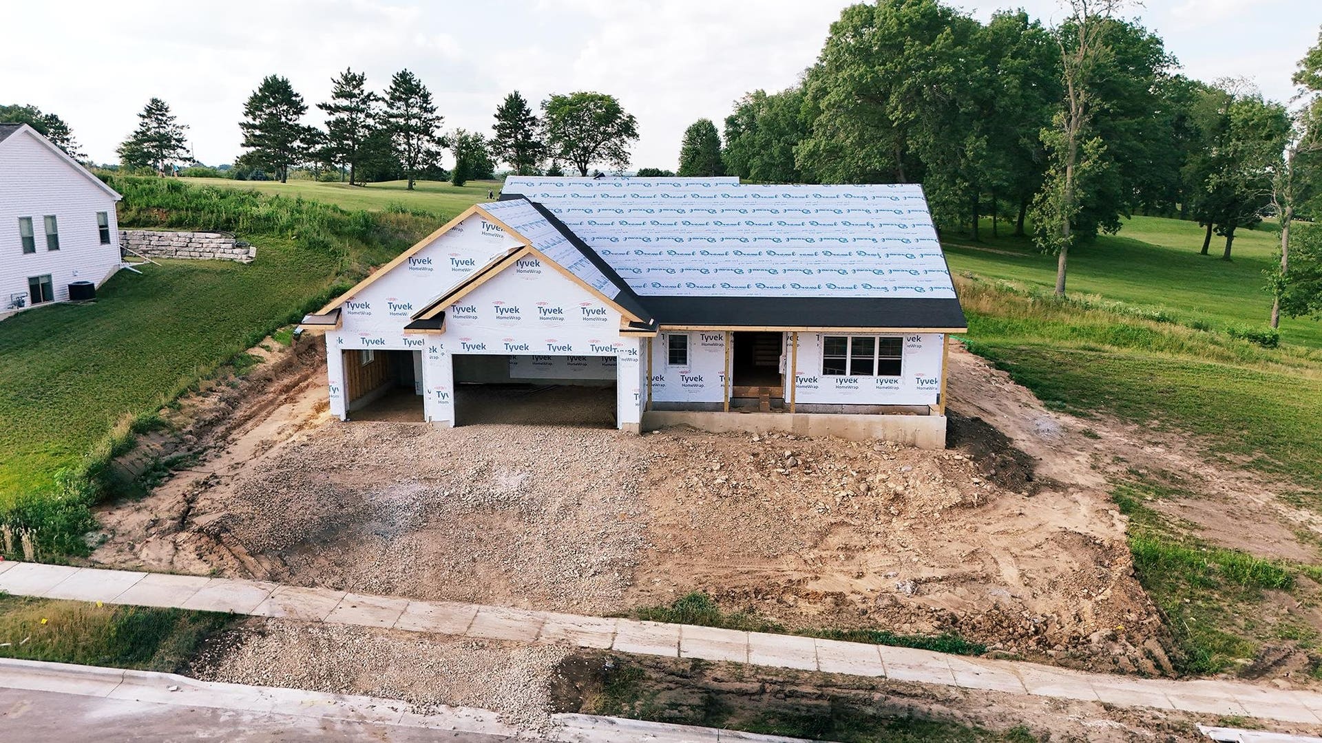 480 Foxfield Court, Oregon, WI 53575