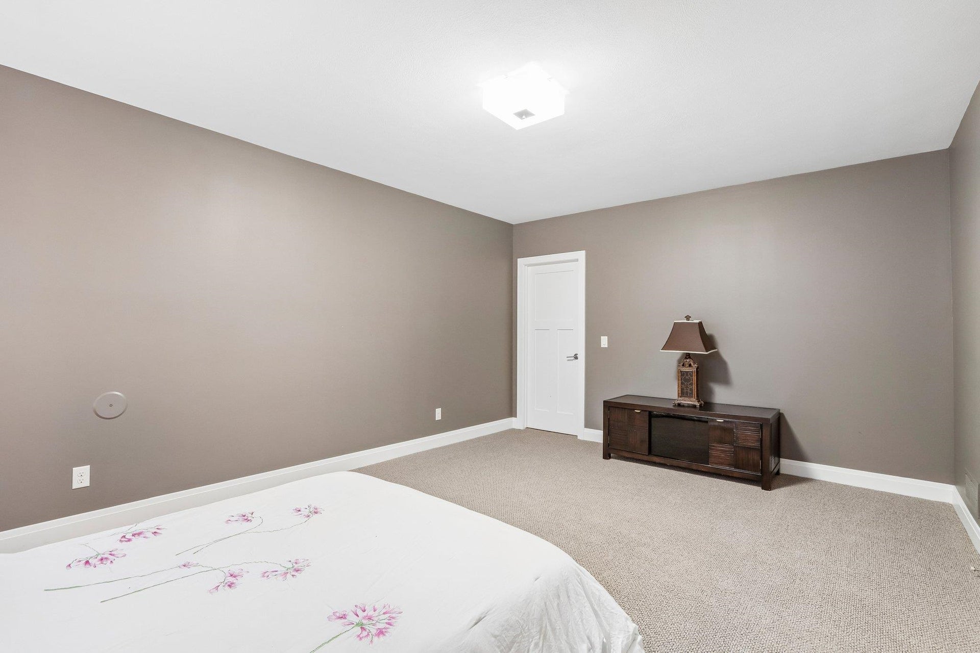 9913 Shadow Ridge Trail, Madison, WI 53562