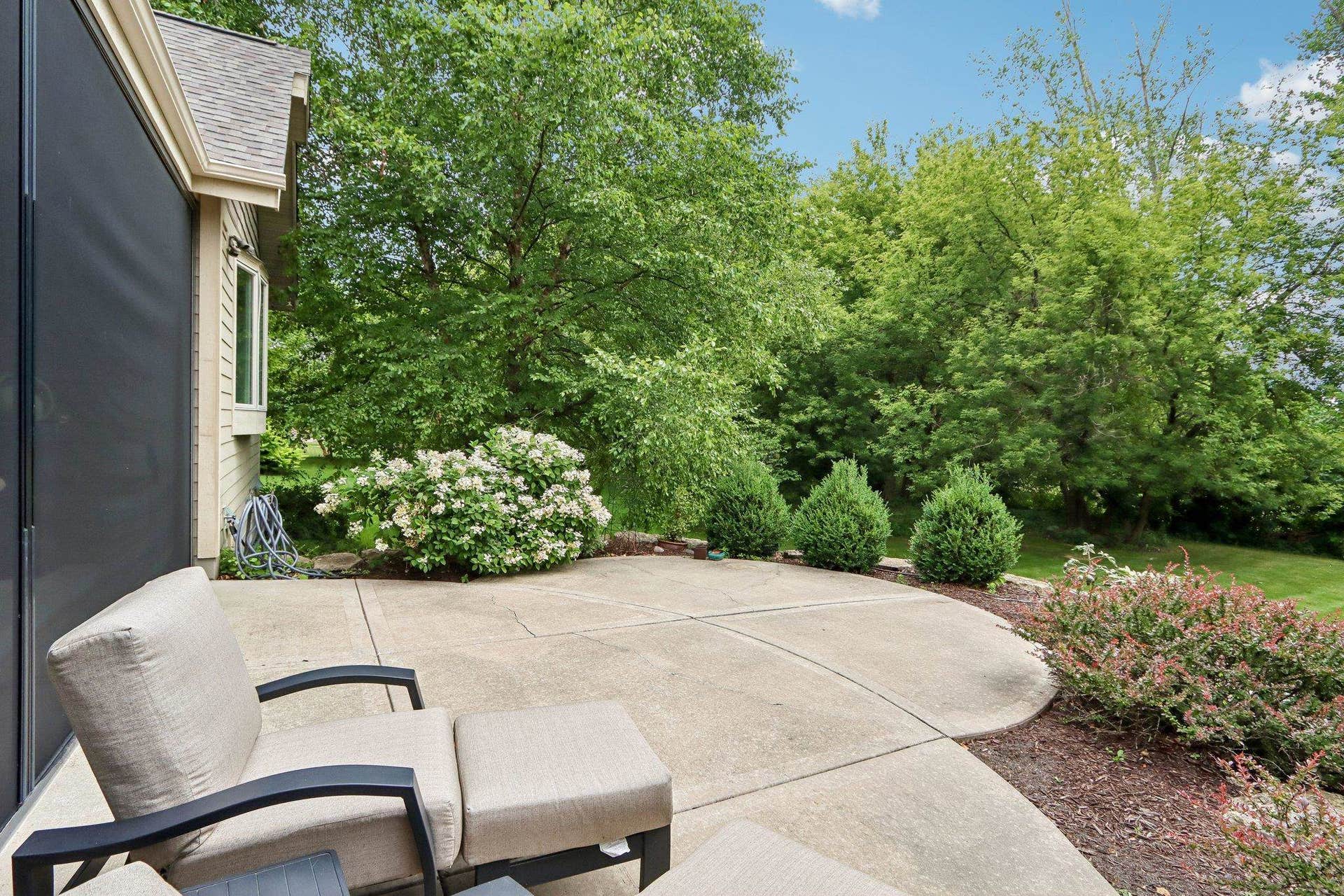 9913 Shadow Ridge Trail, Madison, WI 53562