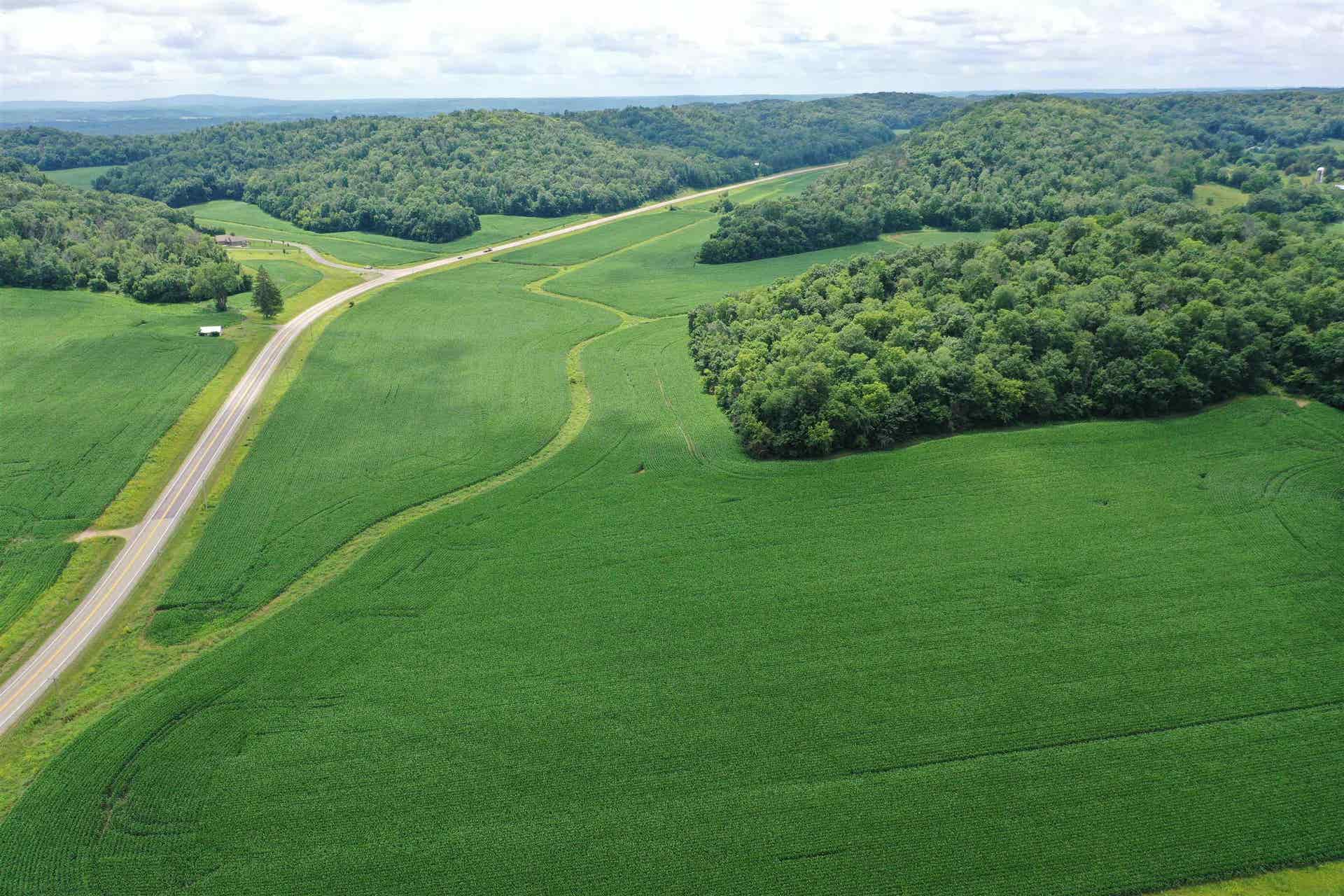 115.76 Acres State Road 60 & Hwy B Road, Troy, WI 53583