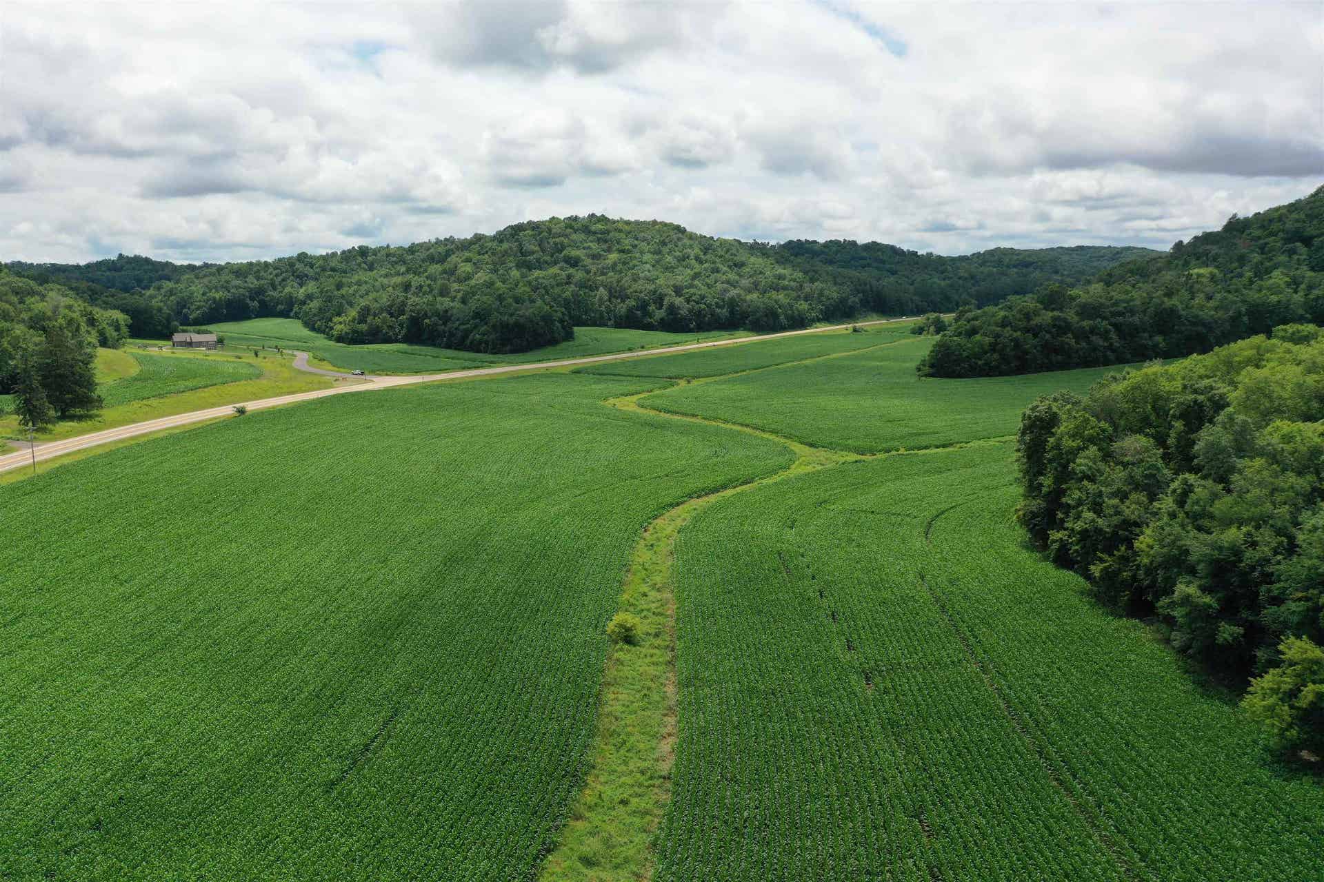 115.76 Acres State Road 60 & Hwy B Road, Troy, WI 53583