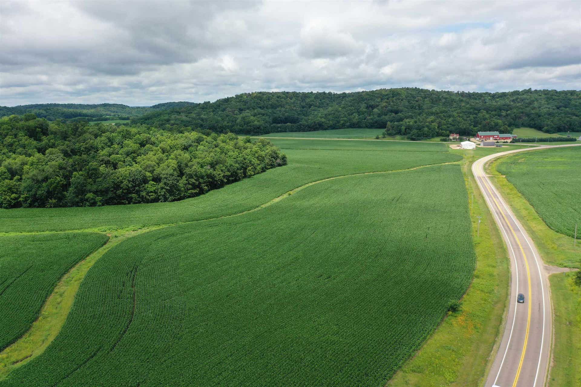 115.76 Acres State Road 60 & Hwy B Road, Troy, WI 53583