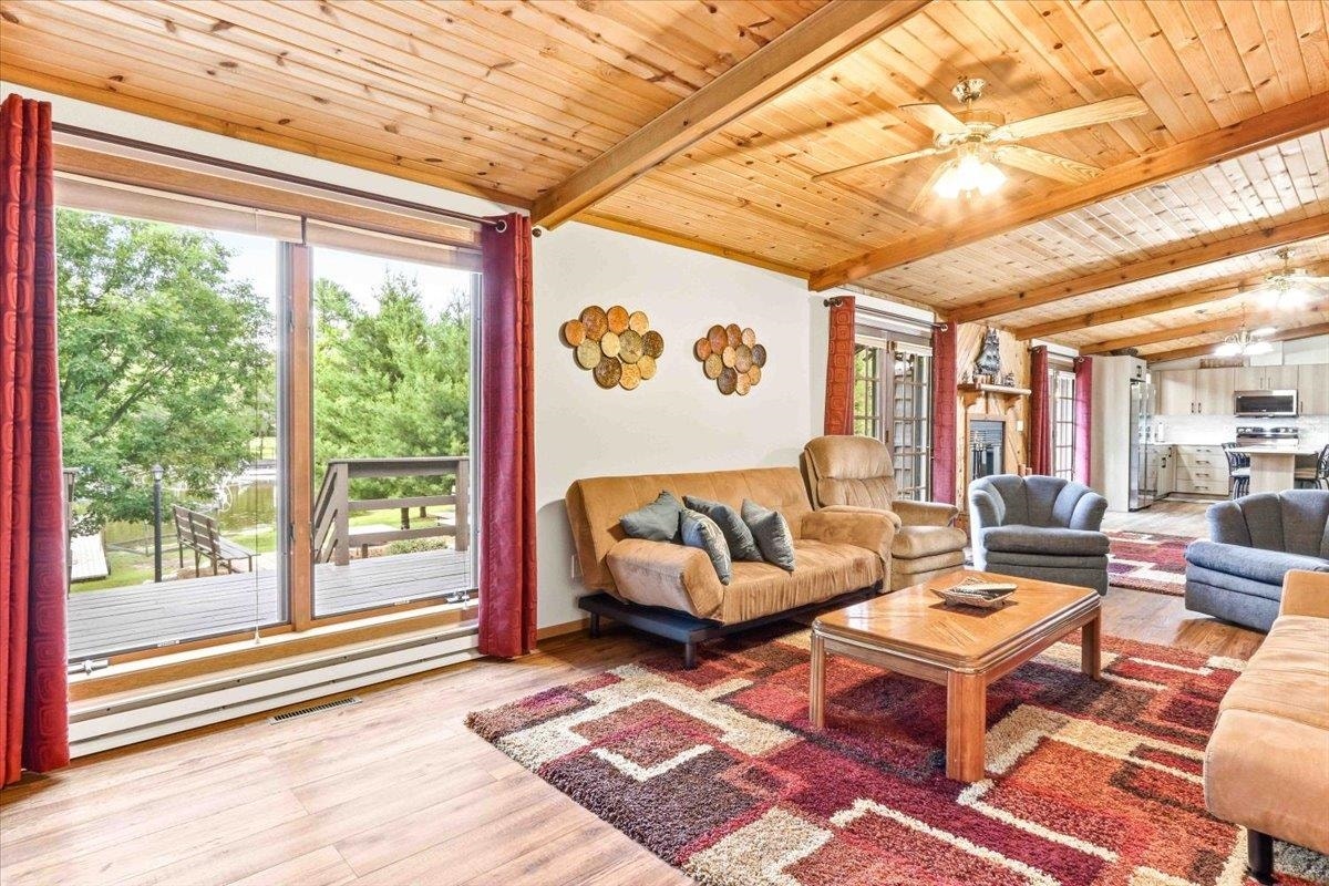 2317 W 18th Drive, Quincy, WI 53934