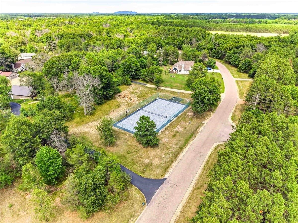 2317 W 18th Drive, Quincy, WI 53934