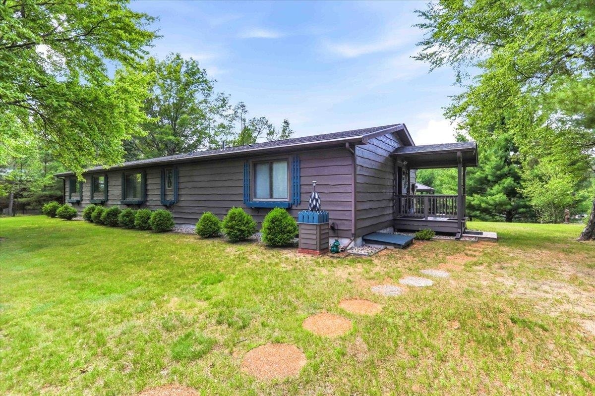 2317 W 18th Drive, Quincy, WI 53934