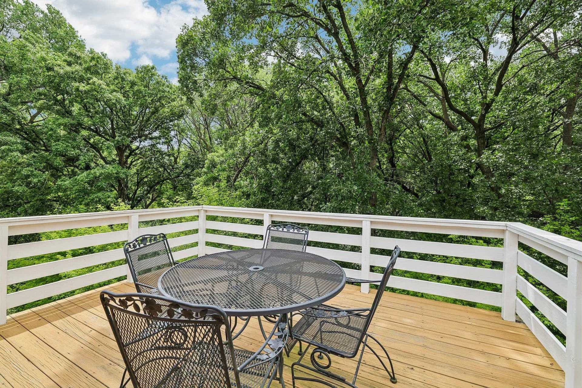 60 Oak Creek Trail, Madison, WI 53717