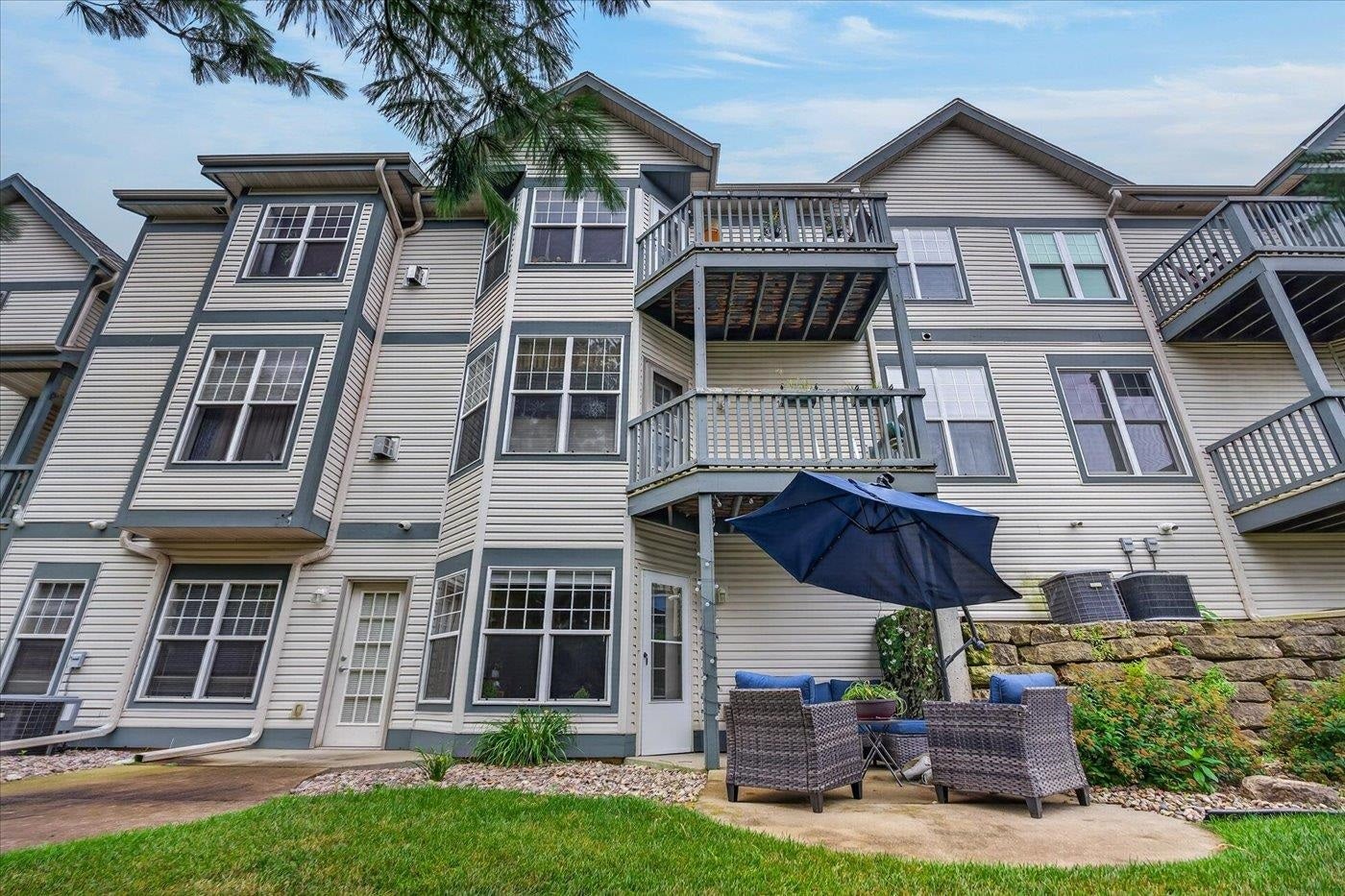 3122 Dorchester Way, #5, Madison, WI 53719