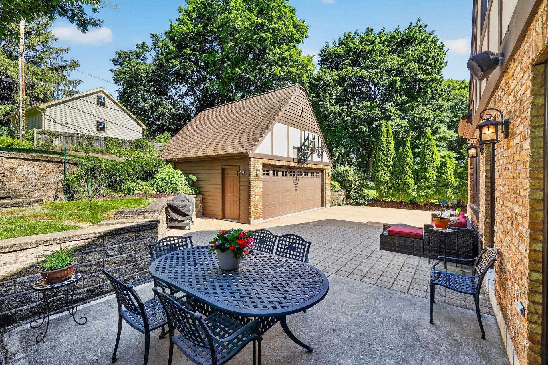 4122 Manitou Way, Madison, WI 53711