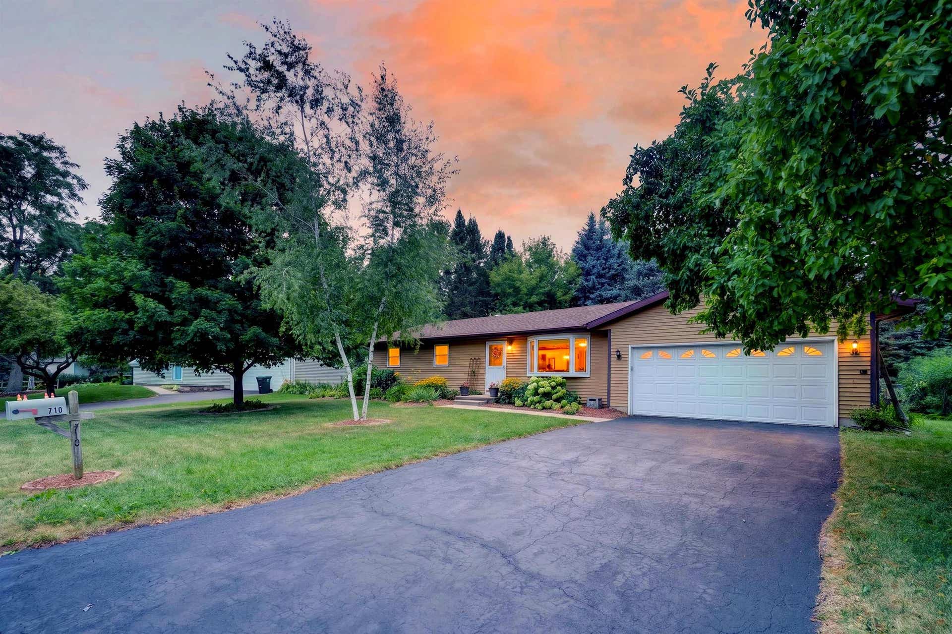 710 Olympic Street, Sun Prairie, WI 53590
