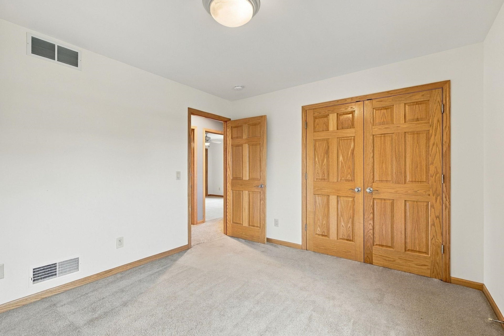 9514 Hill Creek Drive, Madison, WI 53593