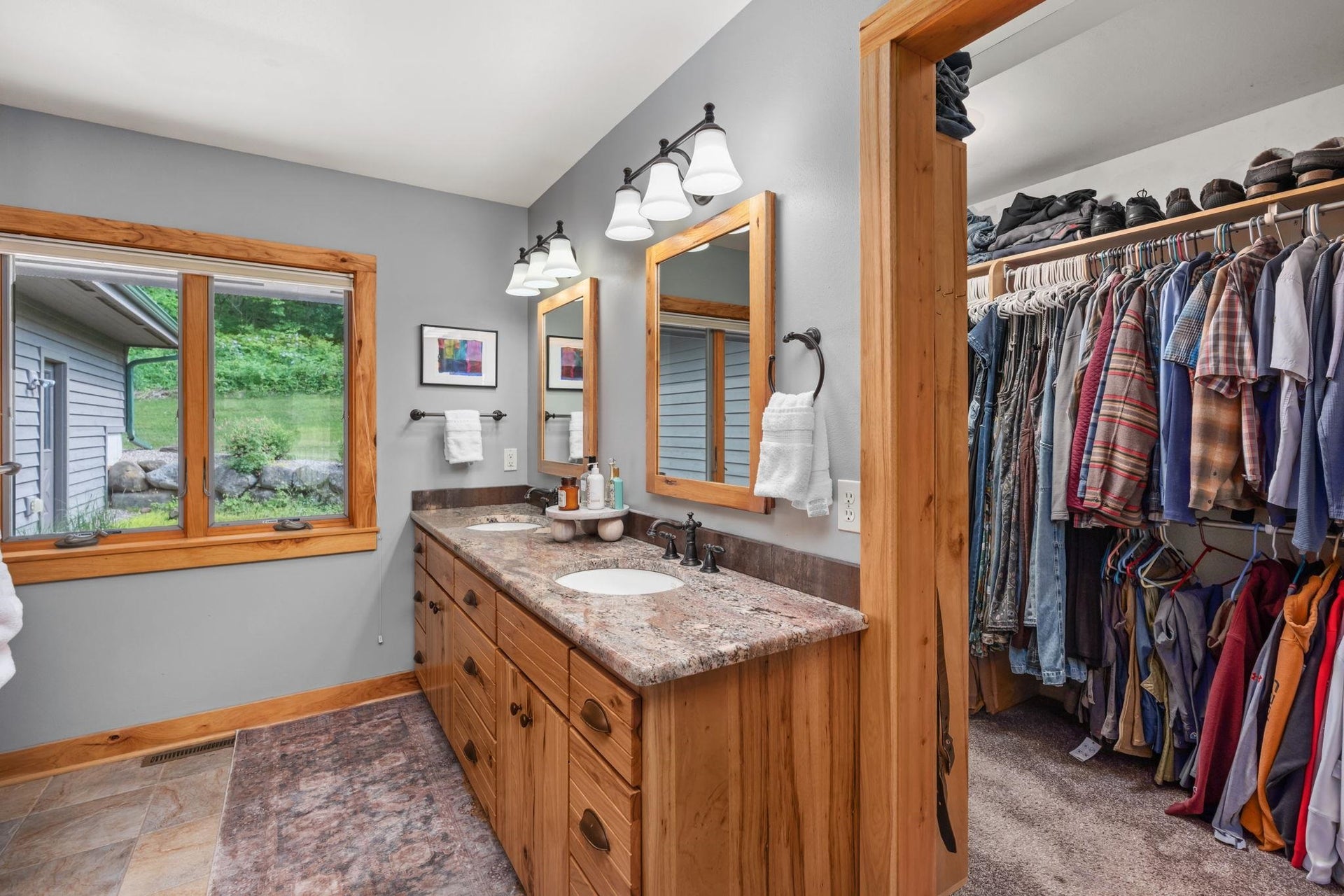 E9512 Freedom Road, Honey Creek, WI 53951