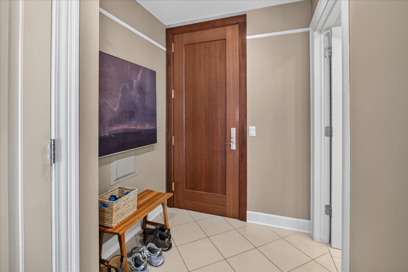 100 Wisconsin Avenue, #805, Madison, WI 53703