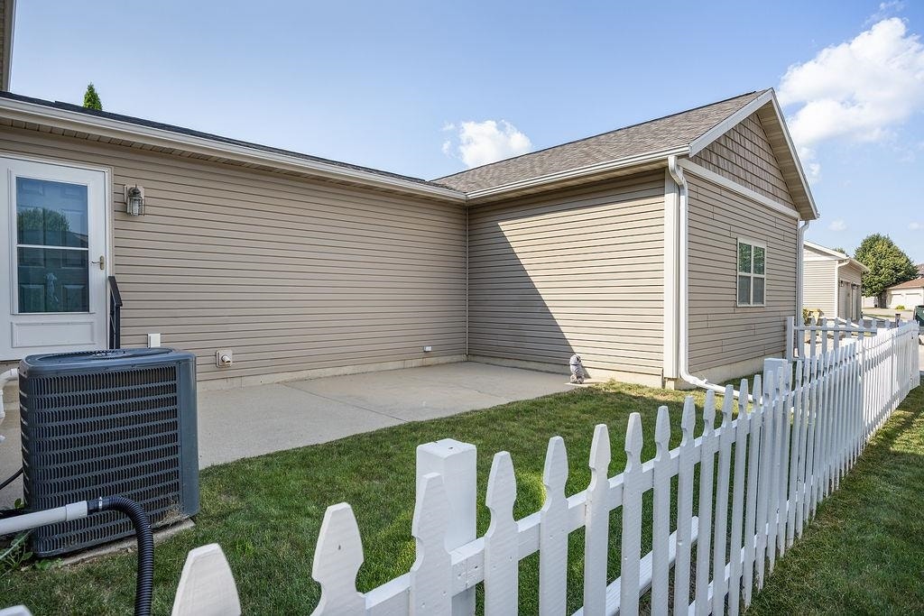 2516 Leopold Way, Sun Prairie, WI 53590