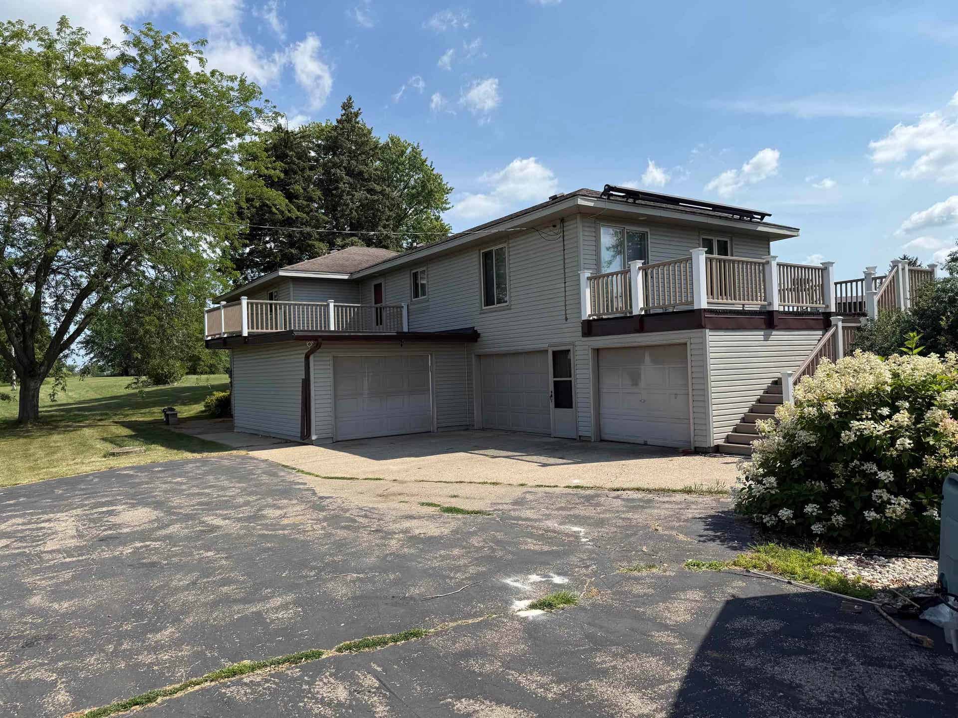 W6708 Smock Valley Road, Monroe, WI 53566