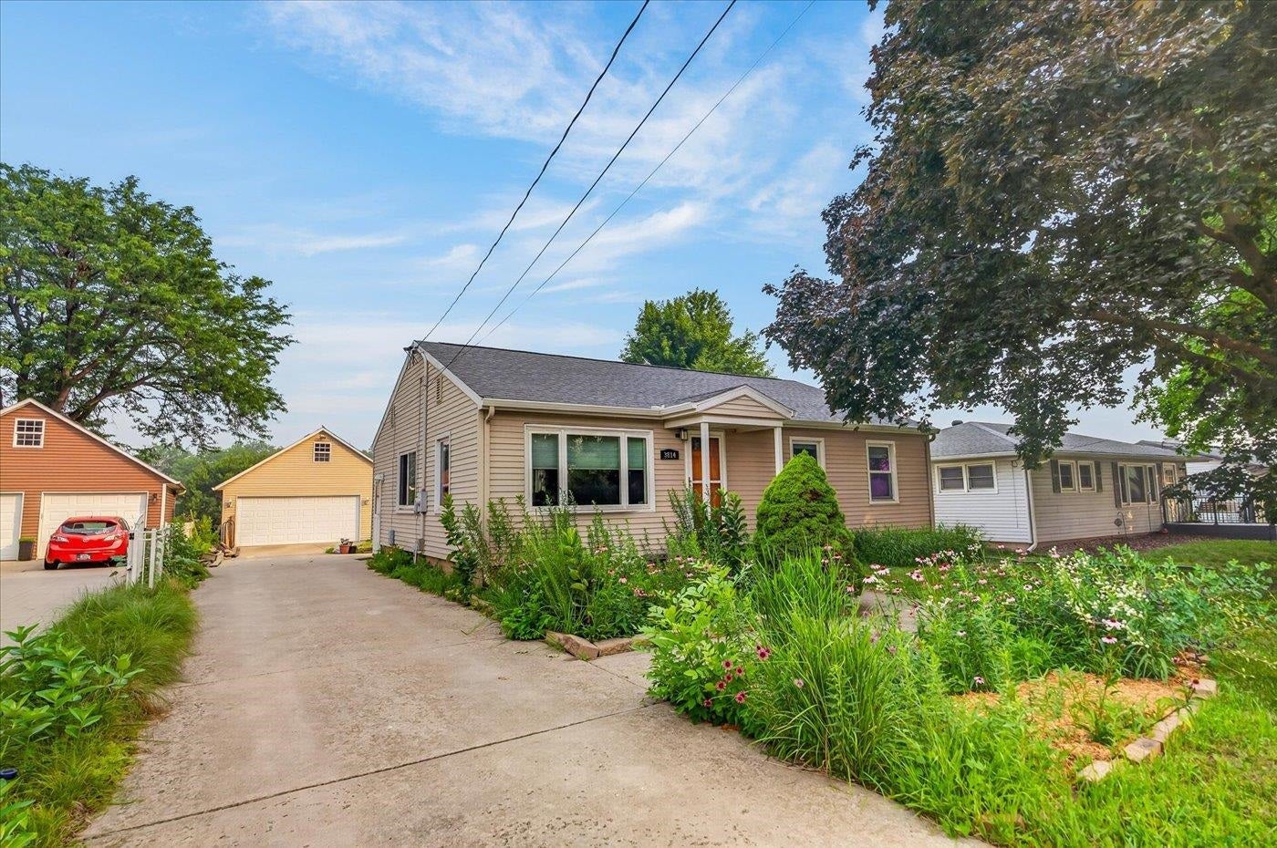3814 Ridgeway Avenue, Madison, WI 53704
