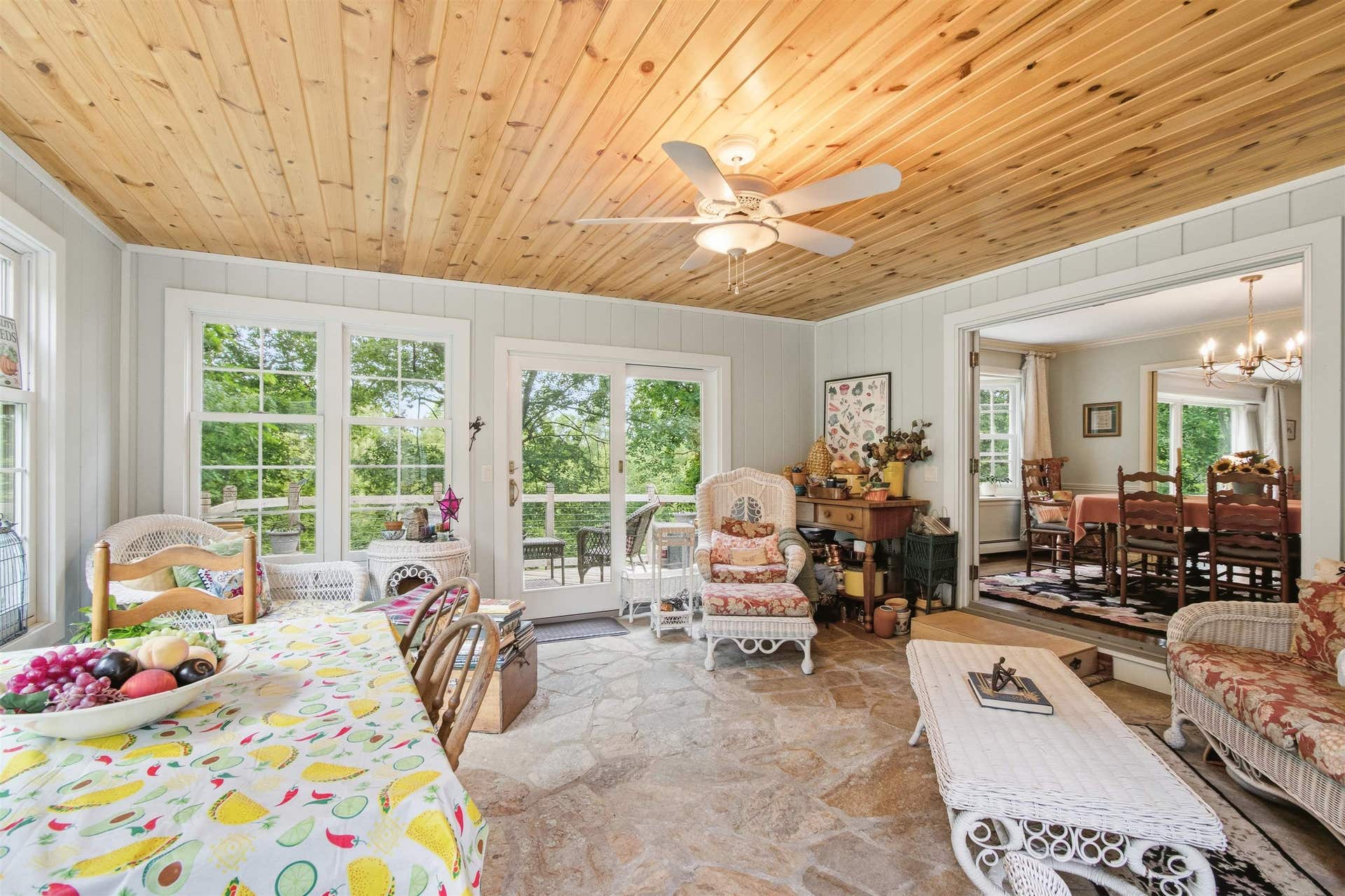 N6641 Woodfield Lane, Lake Mills, WI 53551