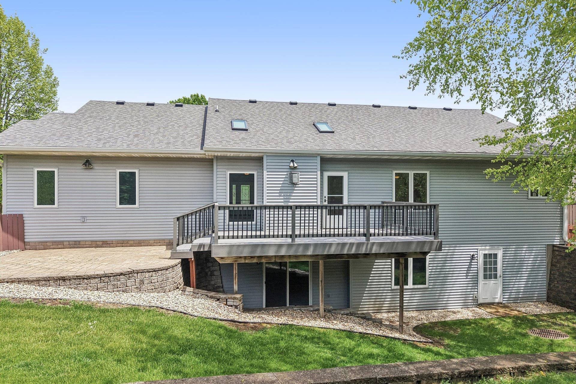 310 N High Point Road, Madison, WI 53717