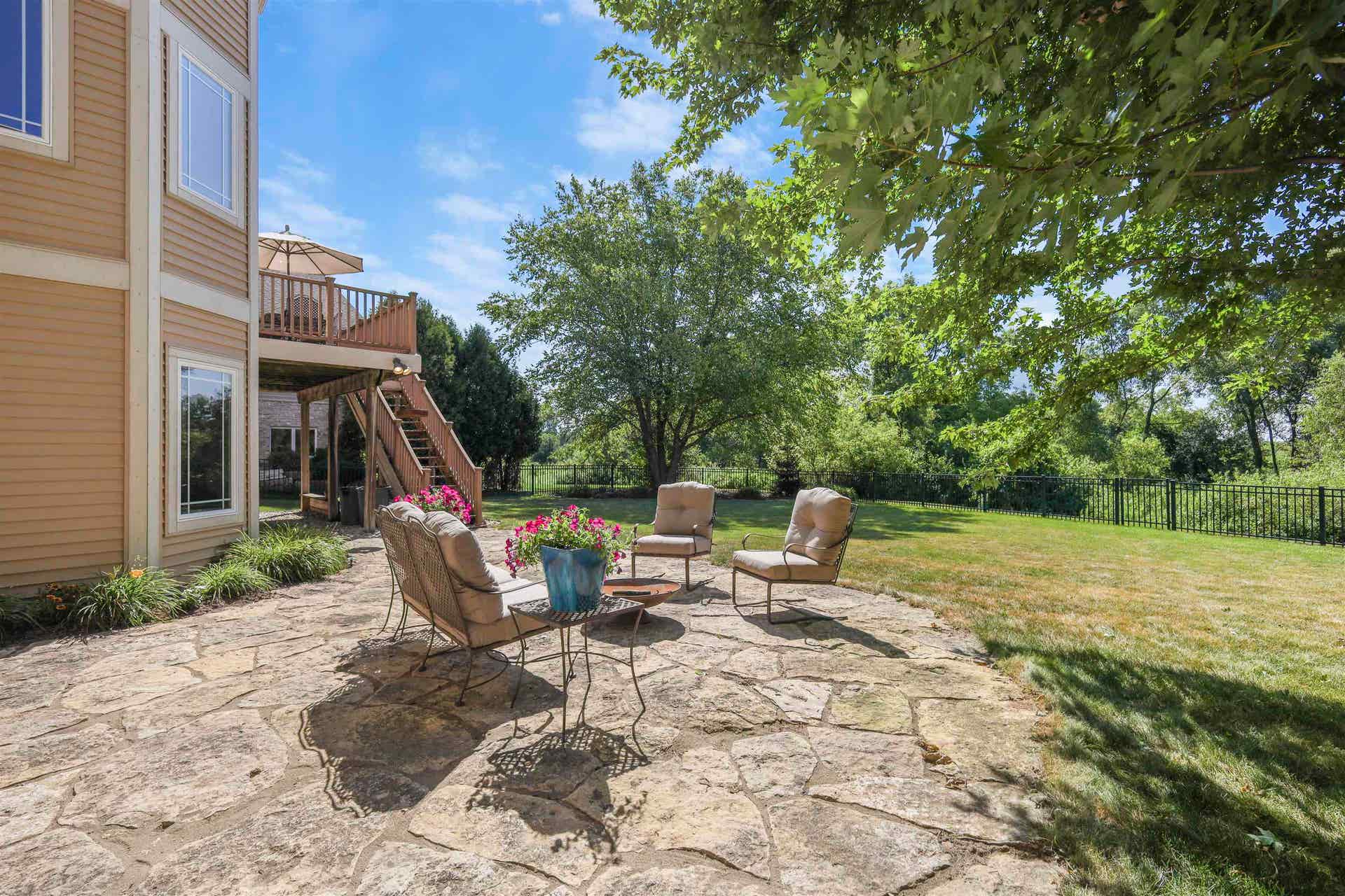 1314 Hanover Court, Waunakee, WI 53597