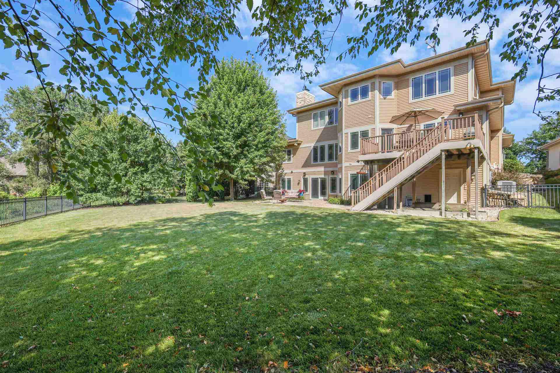 1314 Hanover Court, Waunakee, WI 53597