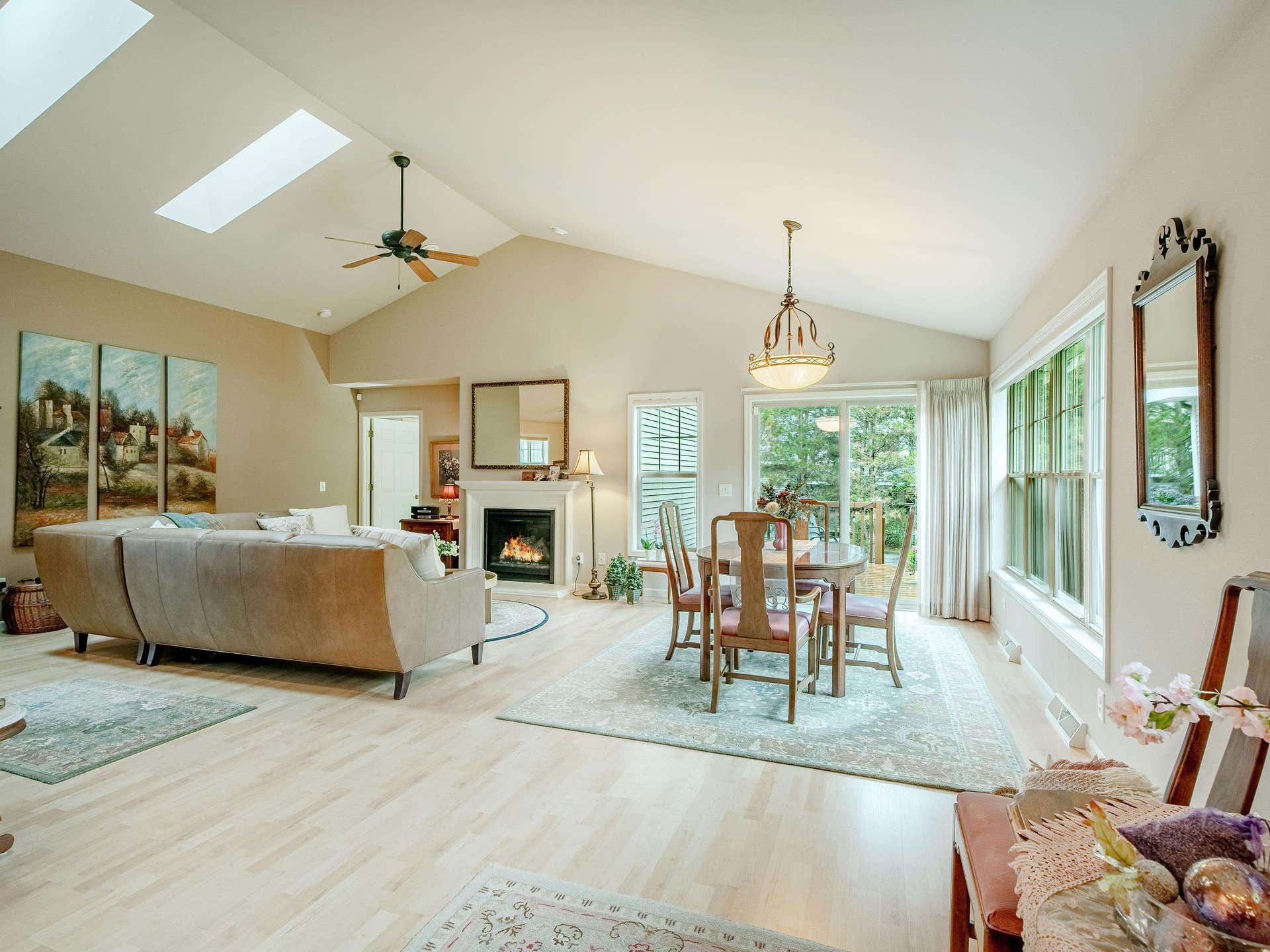 6027 Canyon Parkway, Madison, WI 53558