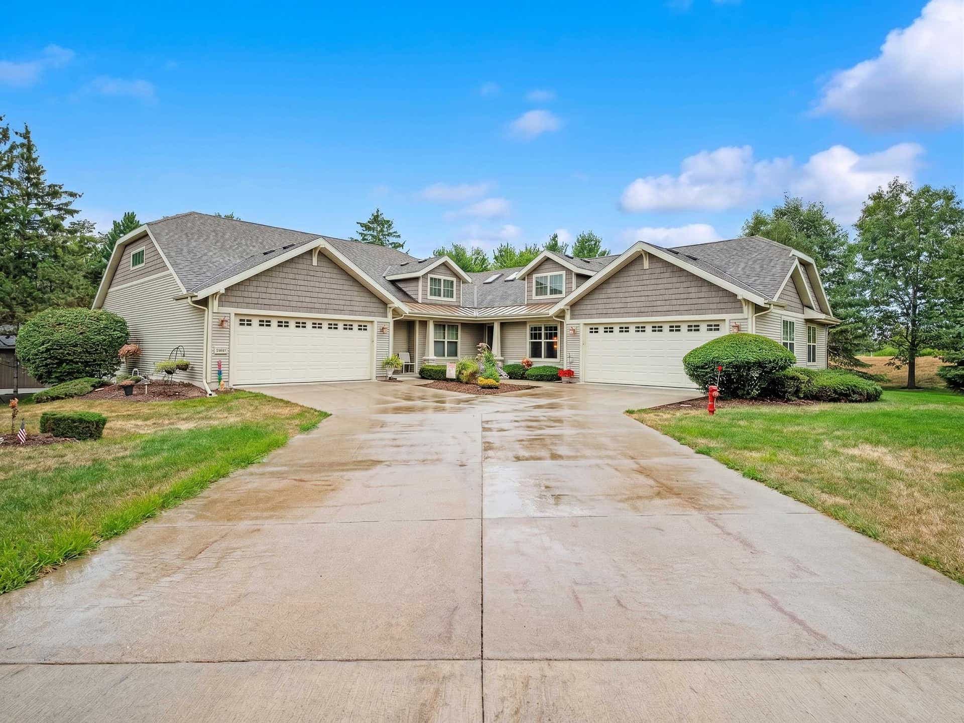 6027 Canyon Parkway, Madison, WI 53558