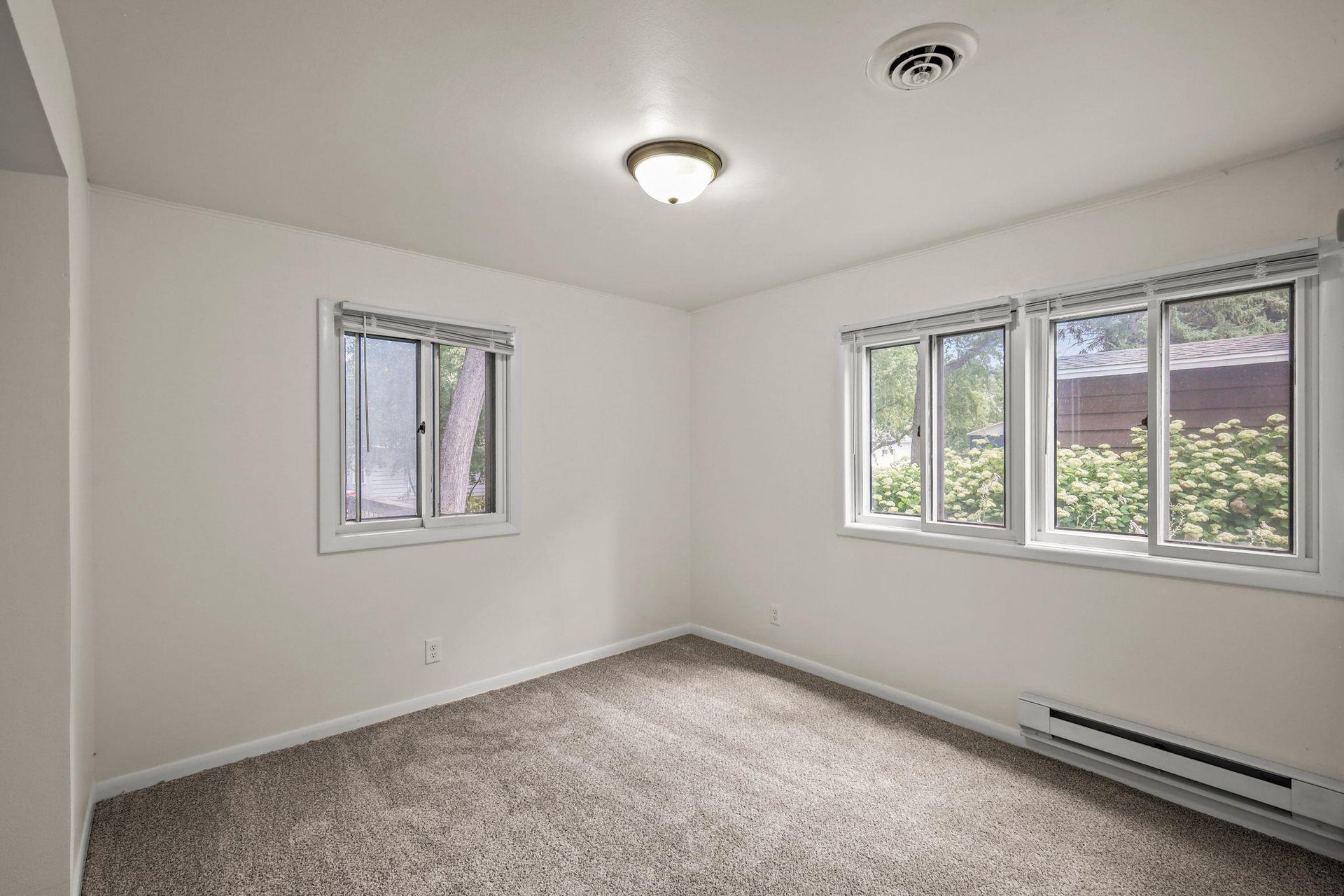 610 Clyde Street, Stoughton, WI 53589