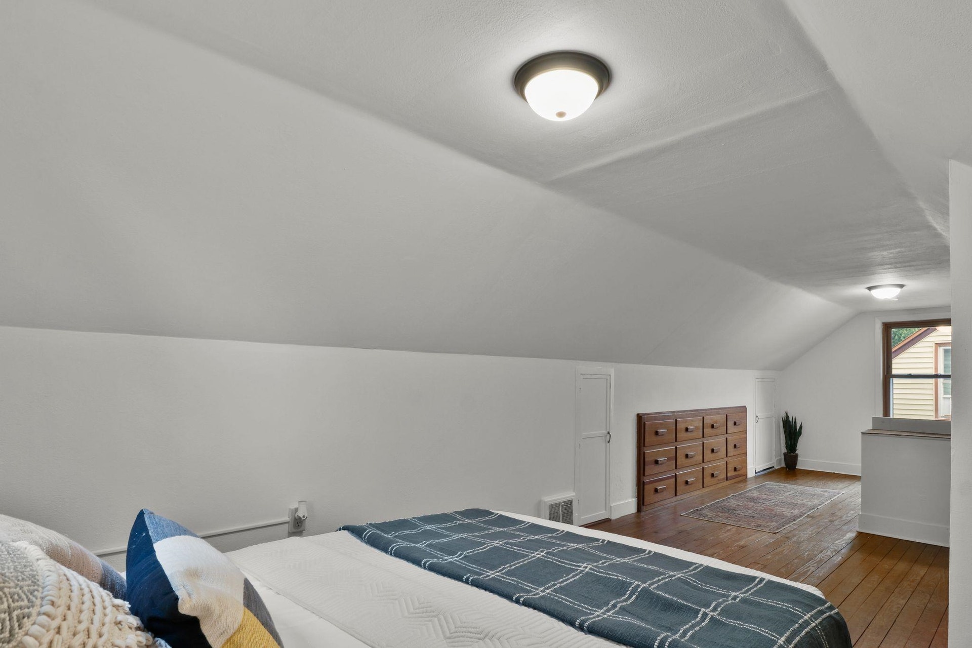 2606 Coolidge Street, Madison, WI 53704