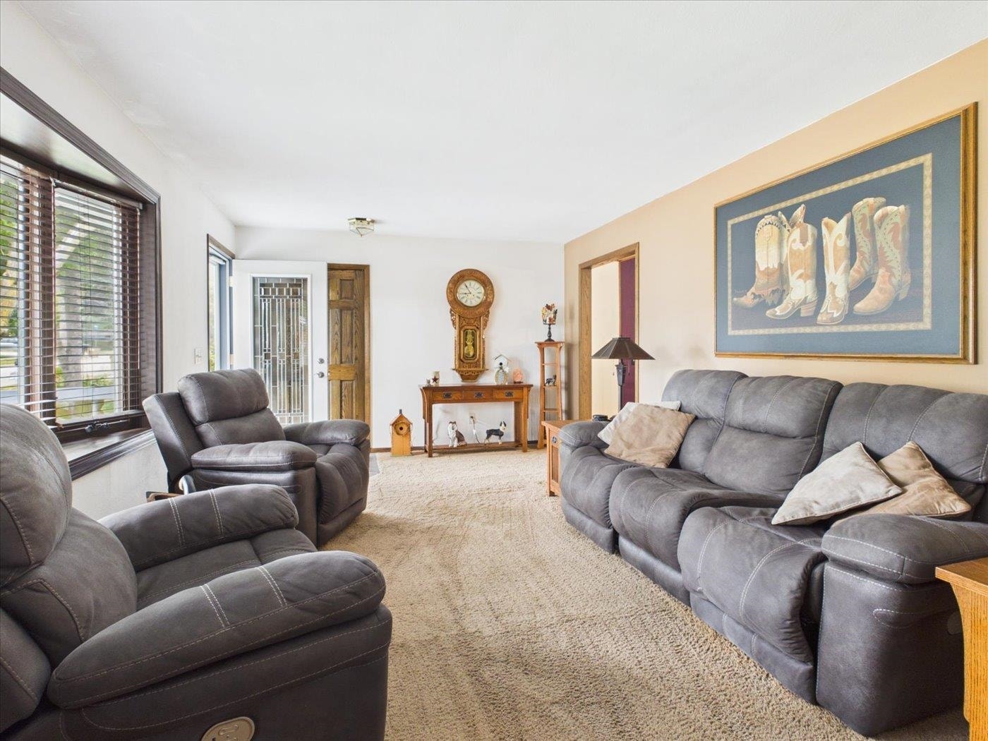 613 Whitehall Drive, Madison, WI 53714