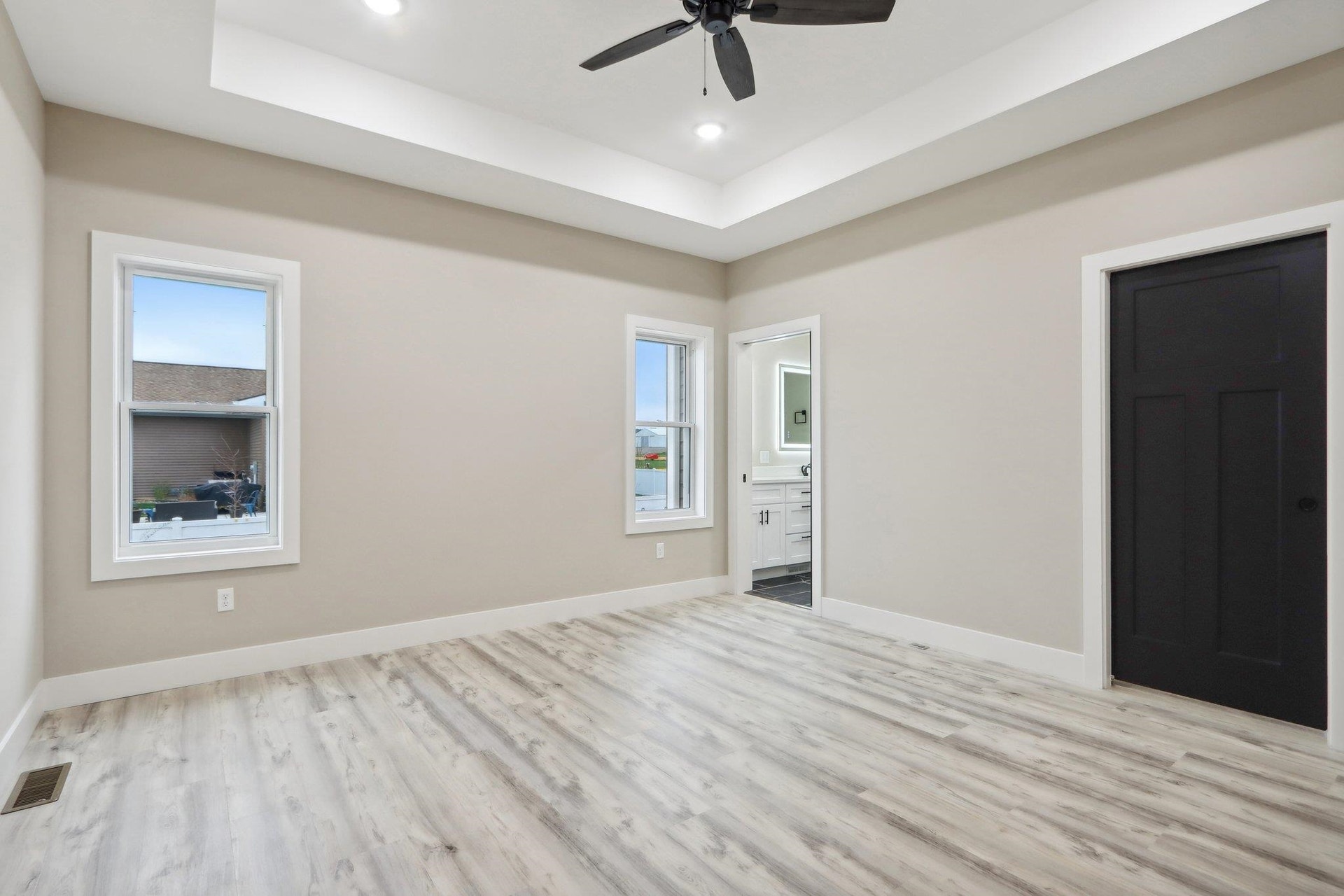 228 Falcon Court, Sauk City, WI 53583