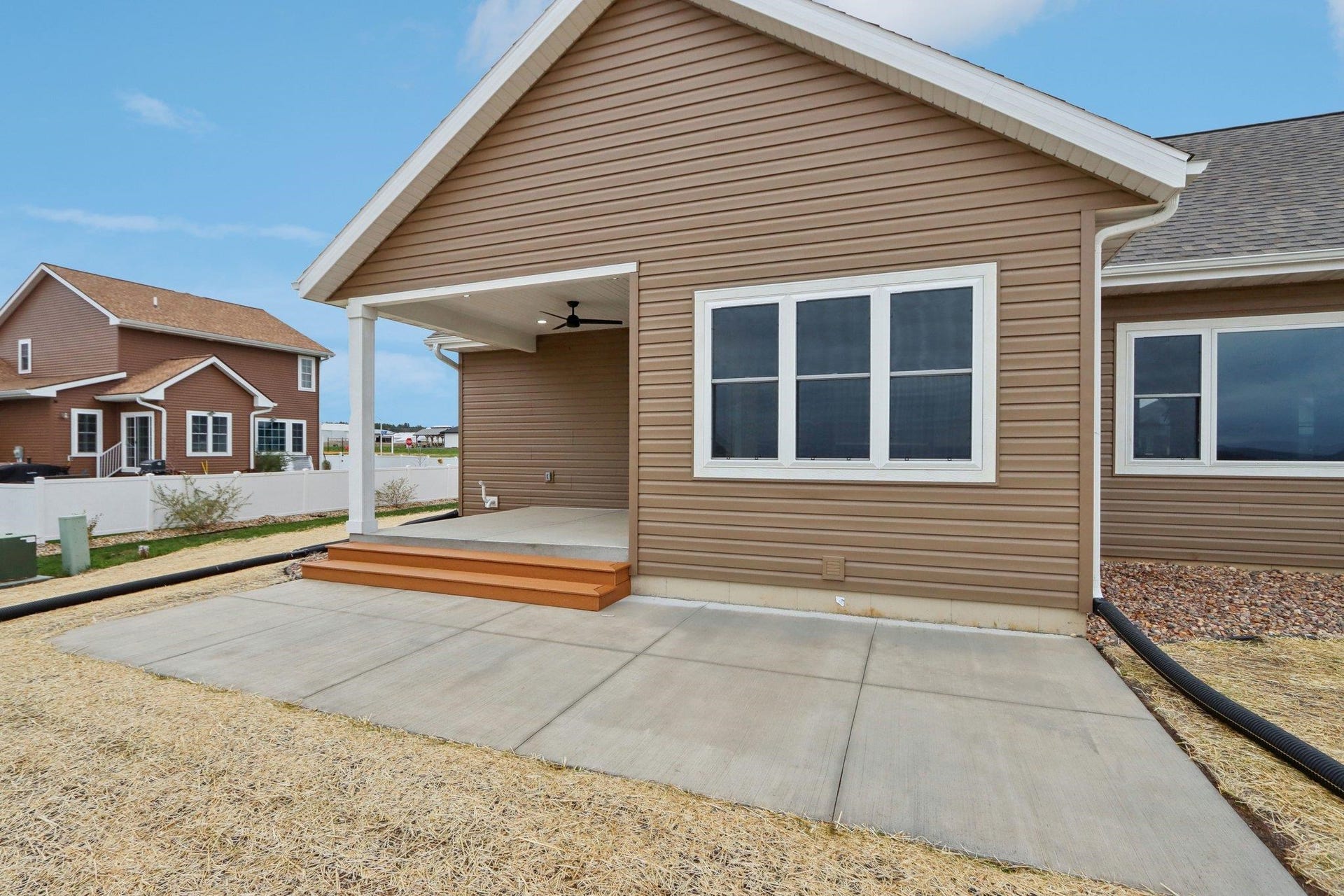 228 Falcon Court, Sauk City, WI 53583