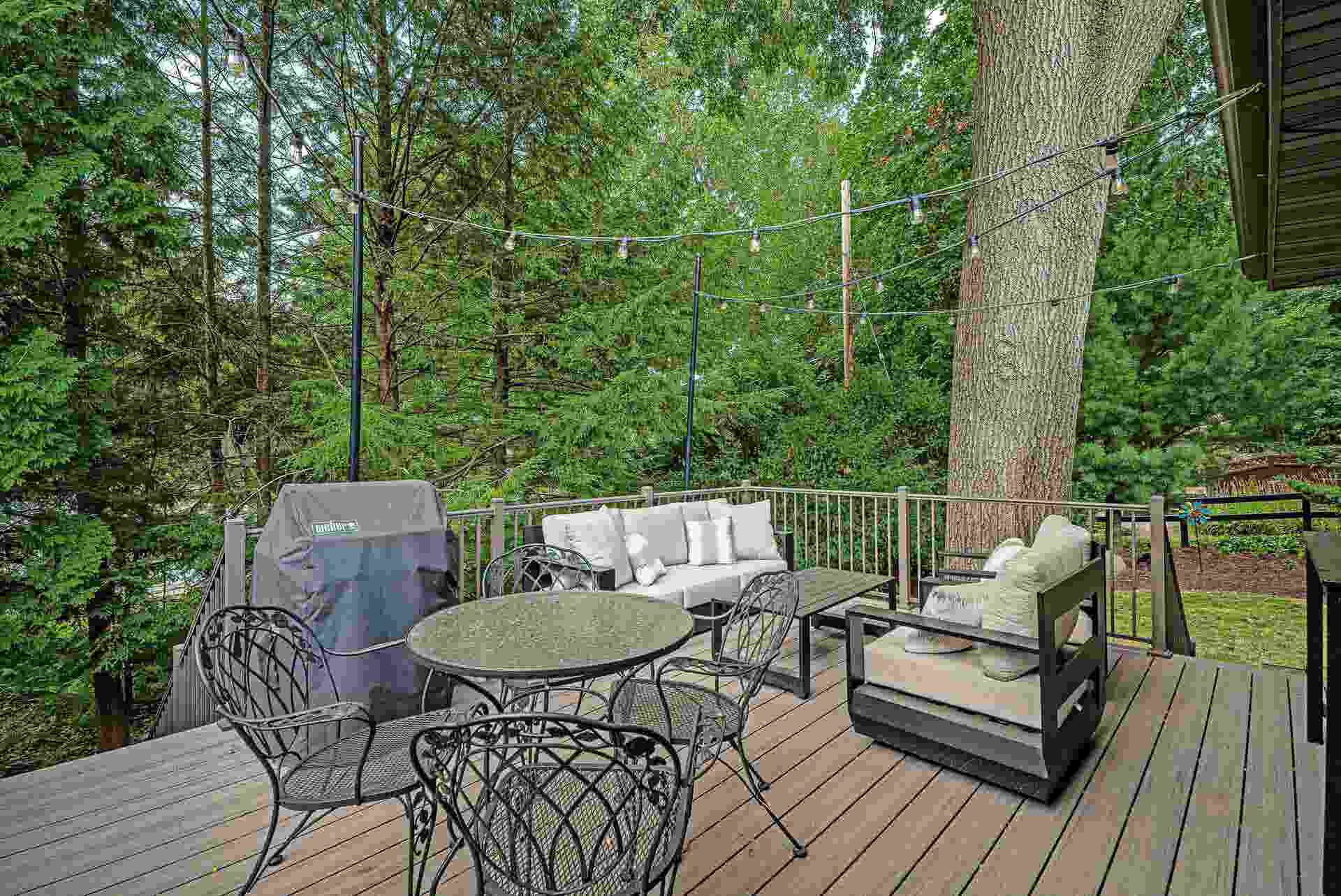 5405 Greenleaf Drive, Madison, WI 53713