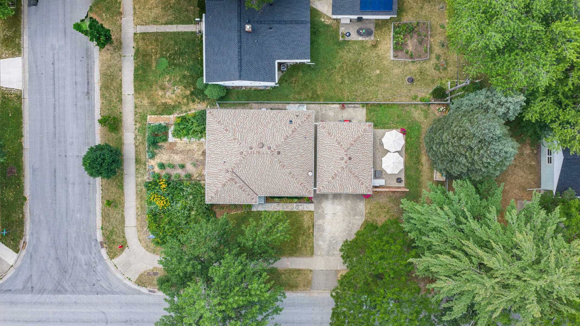 110 Buckingham Lane, Madison, WI 53714